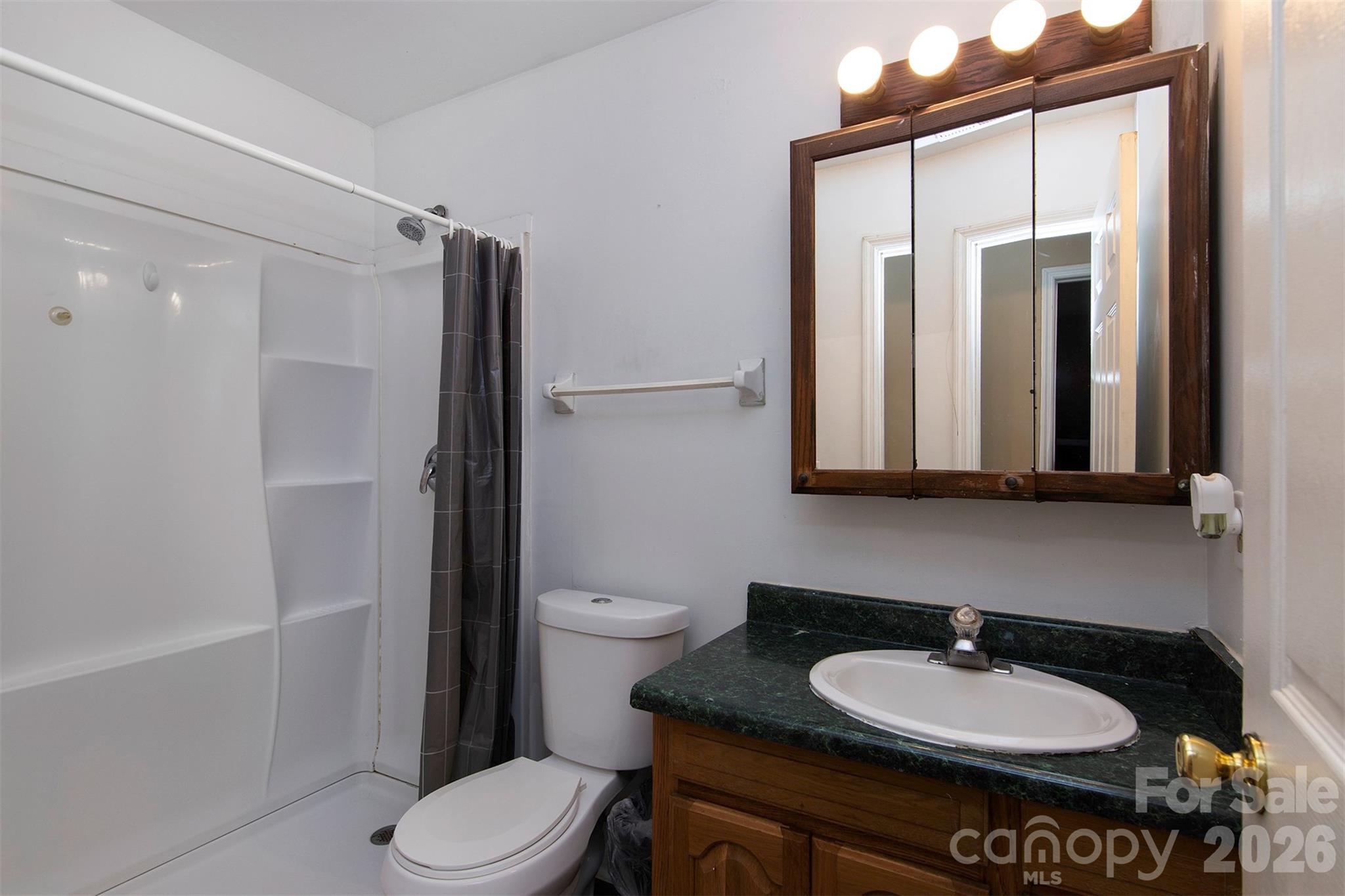 4803 Harri Ann Drive — Charlotte