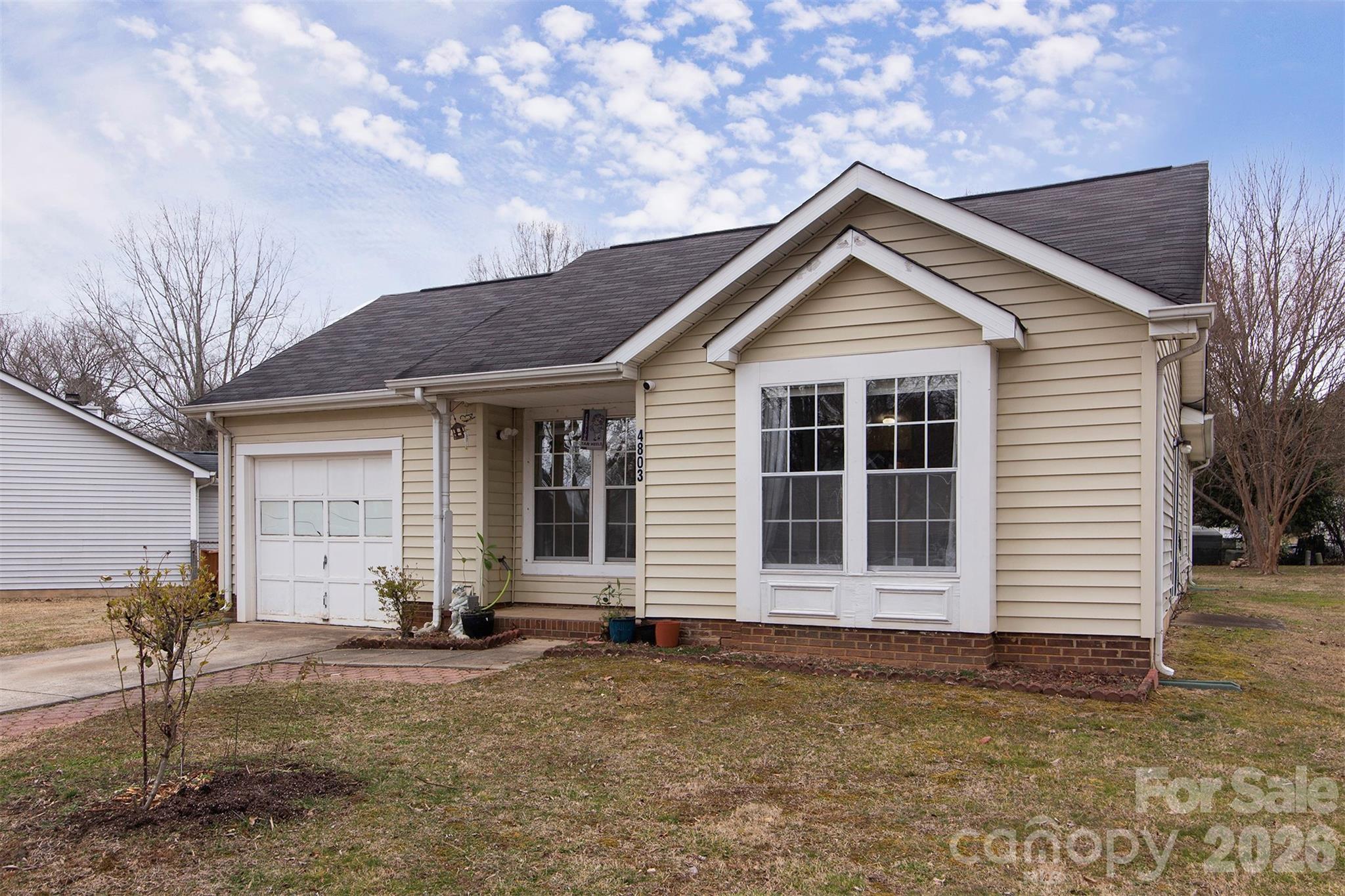4803 Harri Ann Drive — Charlotte
