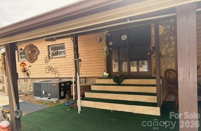 3645 Blue Door School Road — Lenoir