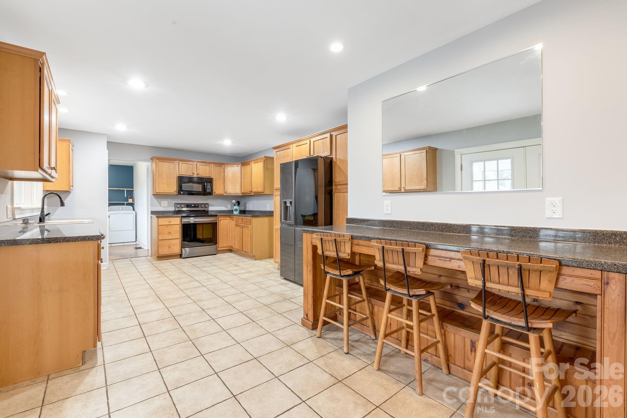 52 Baby Jane Lane — Hendersonville