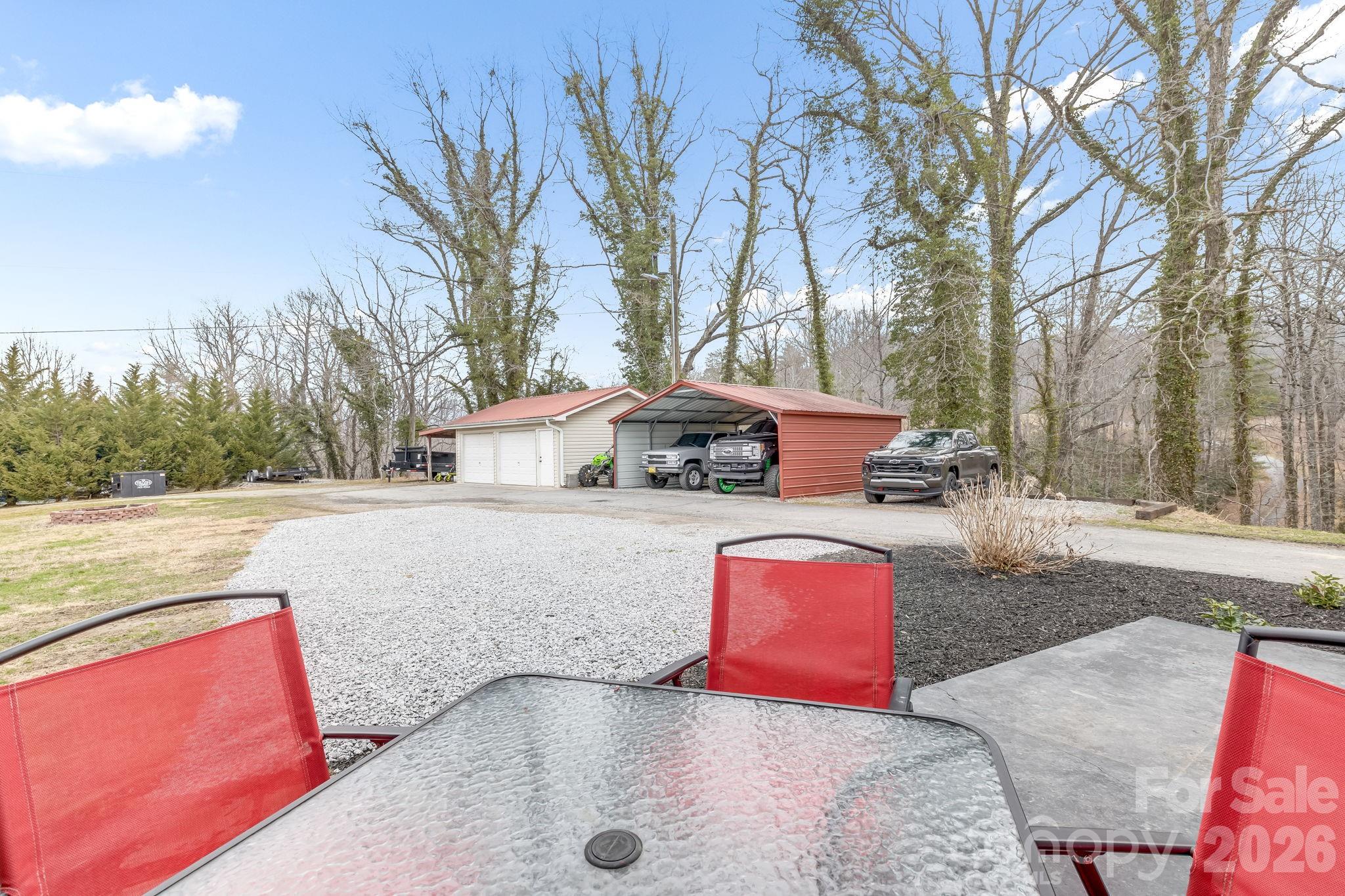 52 Baby Jane Lane — Hendersonville