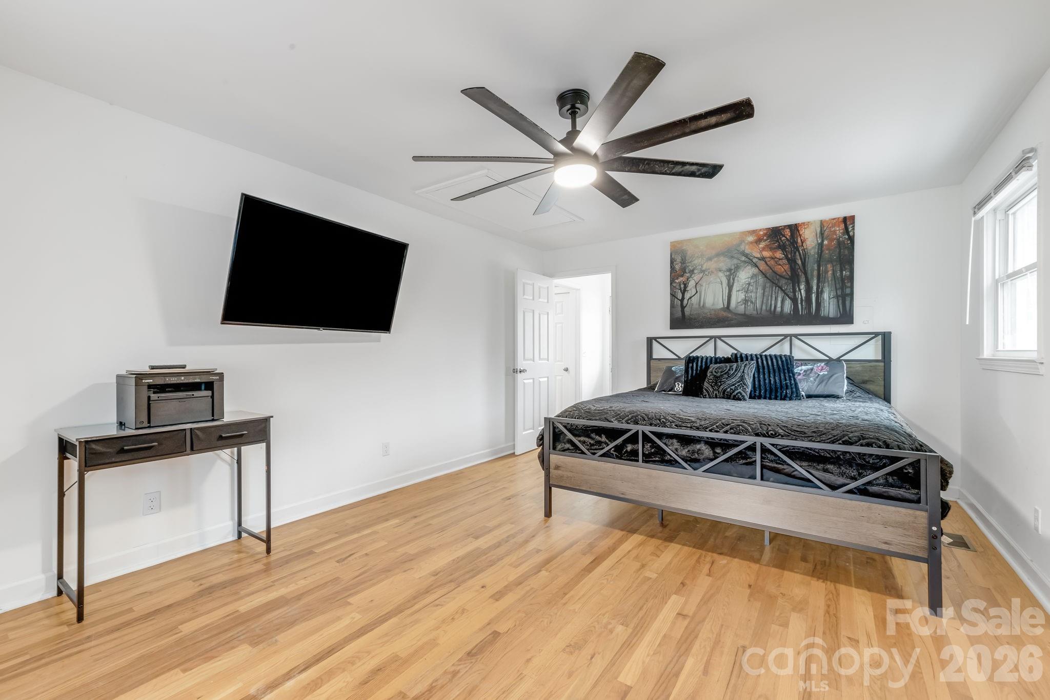 52 Baby Jane Lane — Hendersonville