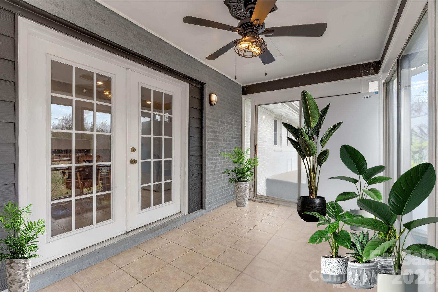 52 Baby Jane Lane — Hendersonville