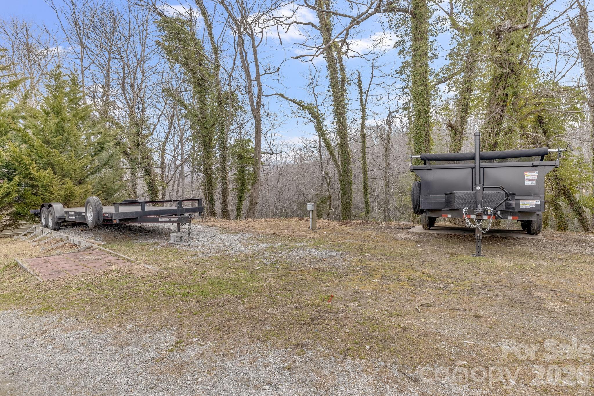 52 Baby Jane Lane — Hendersonville