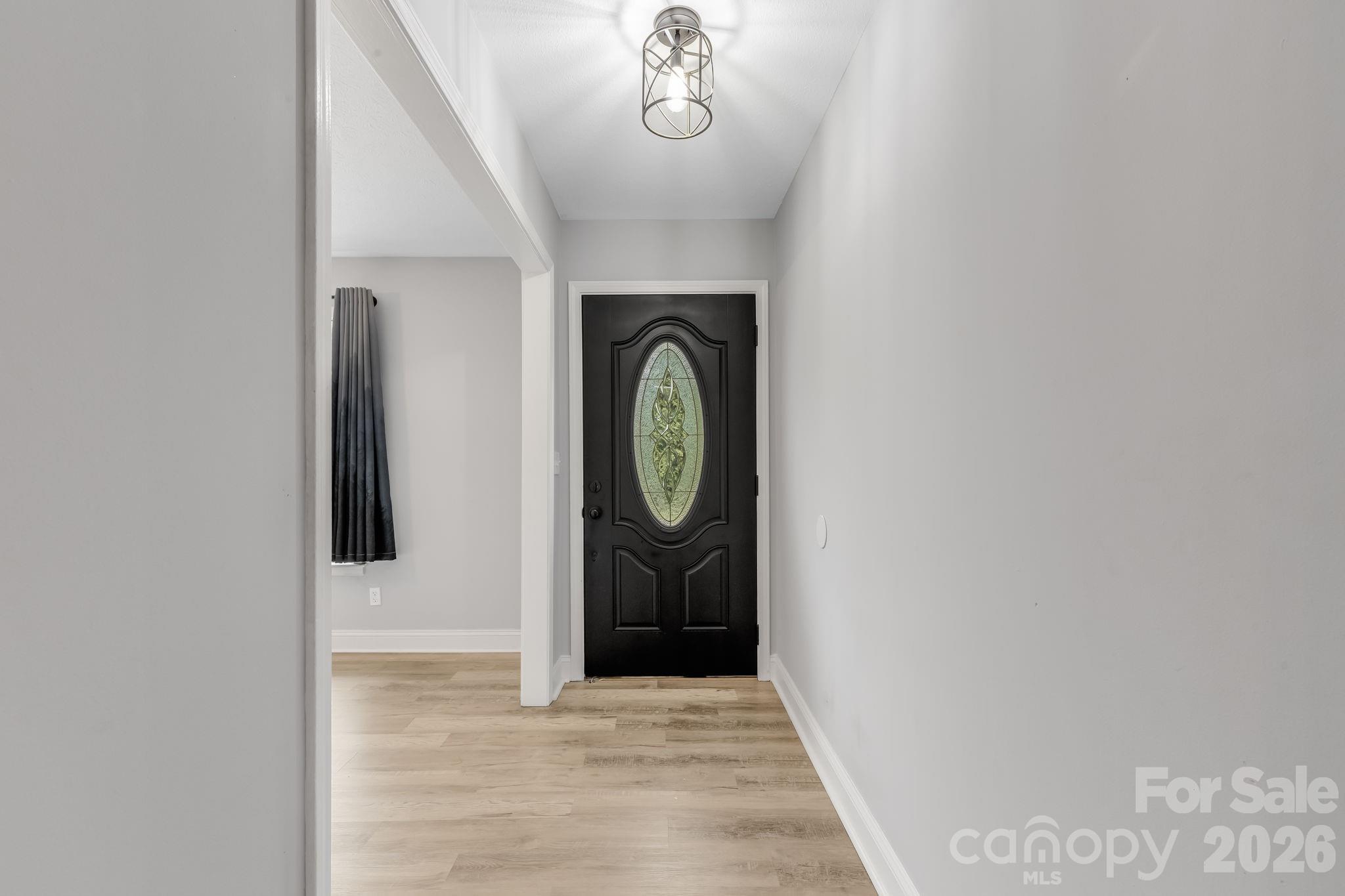 52 Baby Jane Lane — Hendersonville