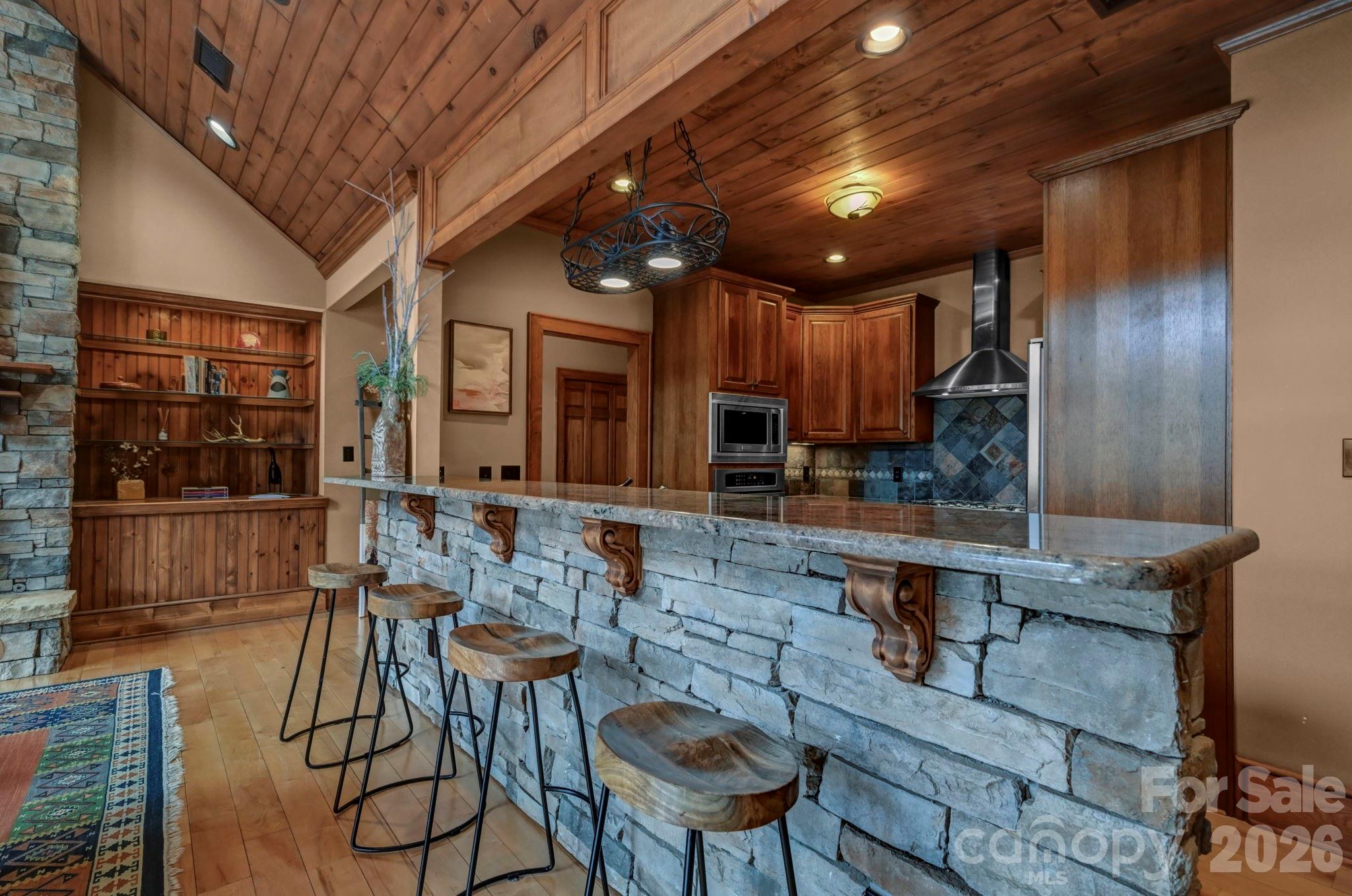 1226 Grouse Moor Drive — Sugar Mountain