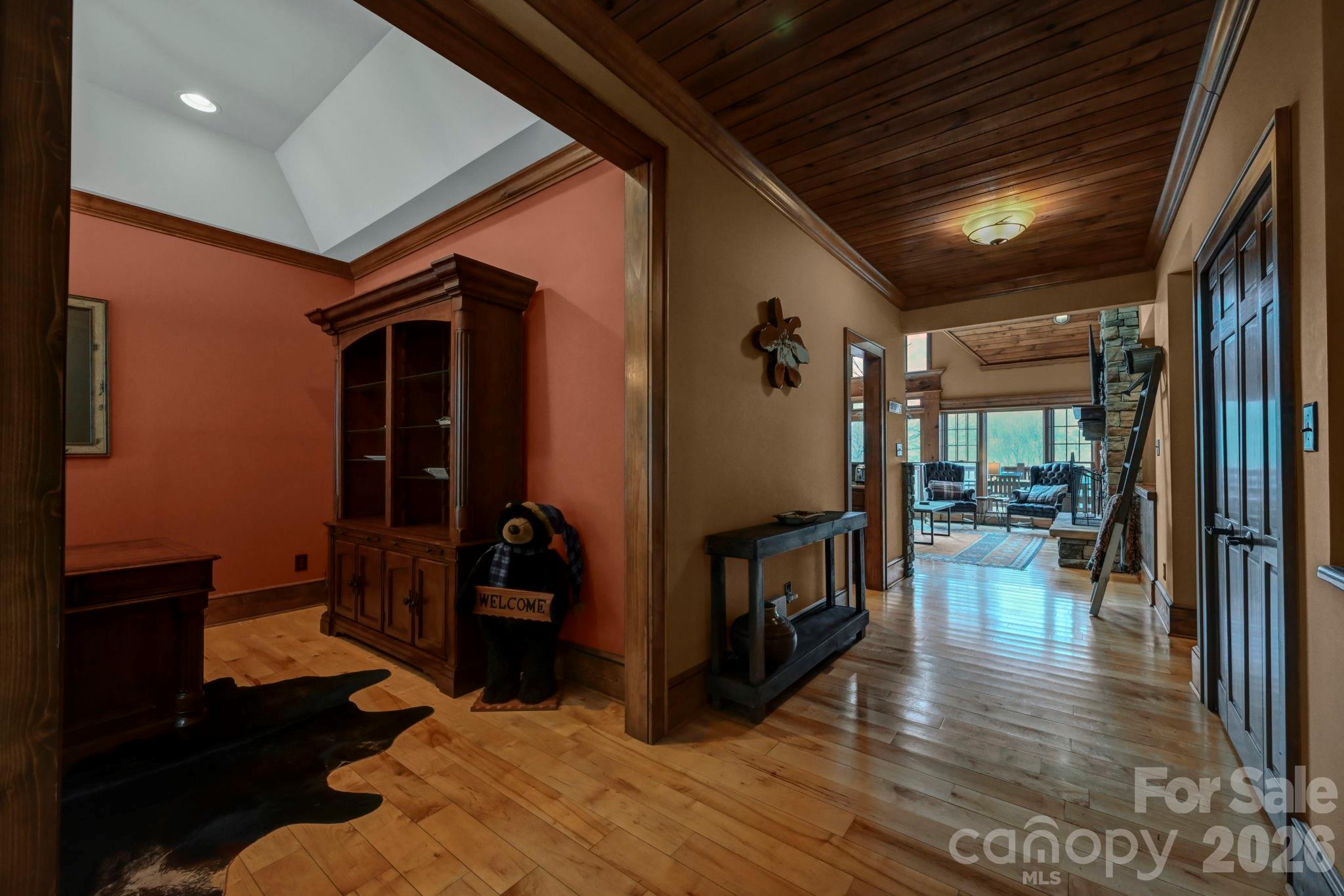 1226 Grouse Moor Drive — Sugar Mountain
