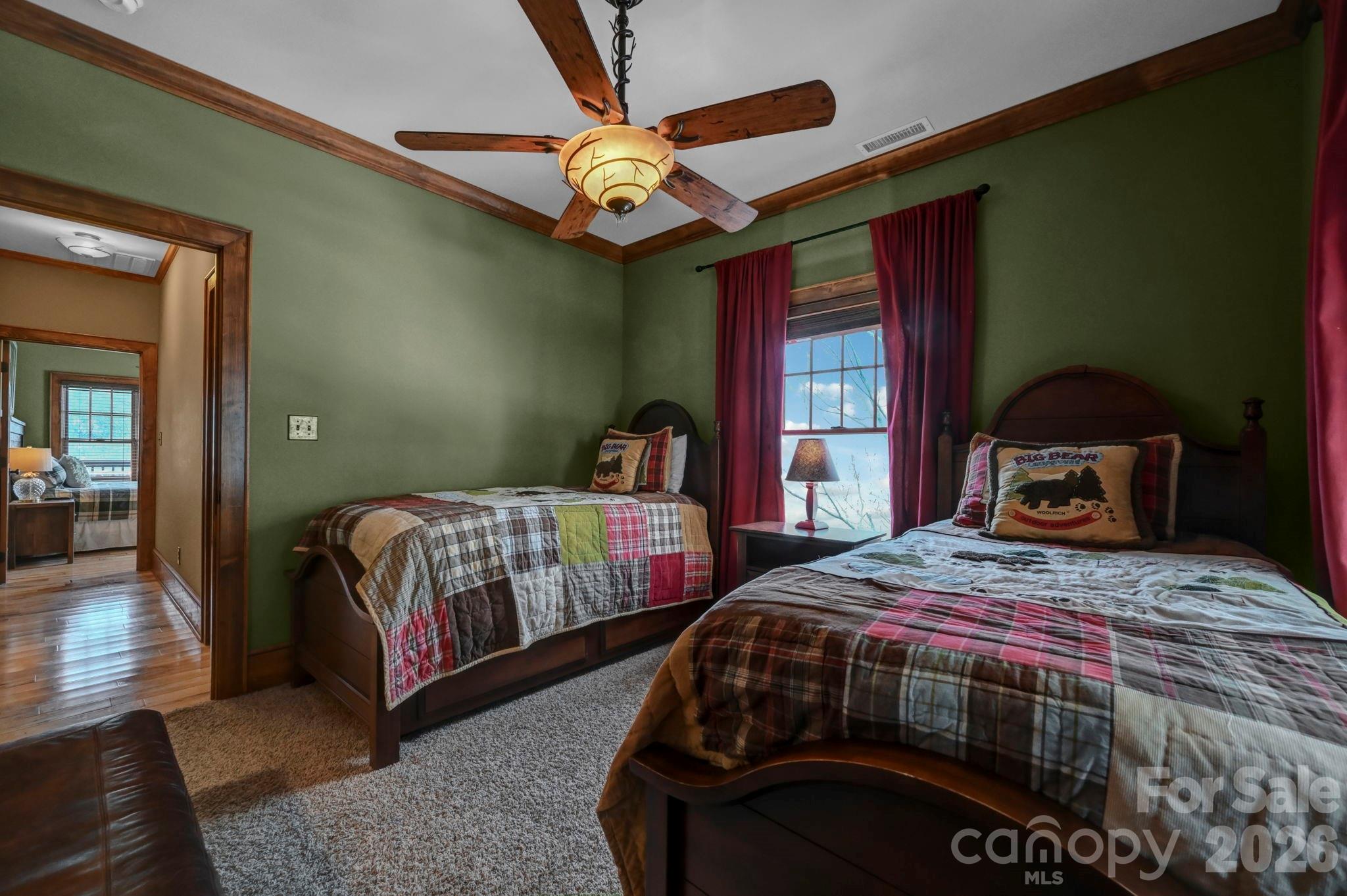 1226 Grouse Moor Drive — Sugar Mountain