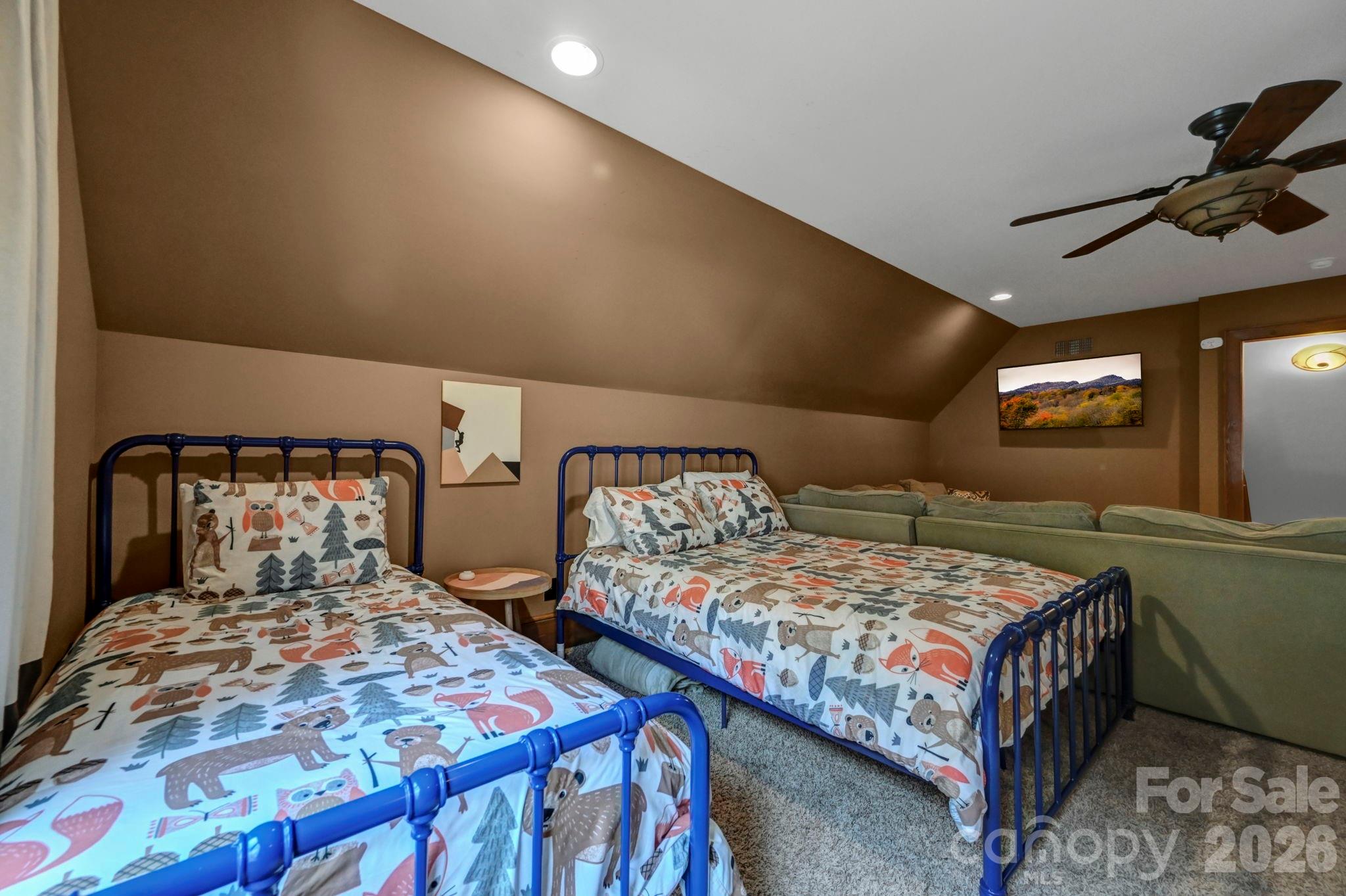 1226 Grouse Moor Drive — Sugar Mountain