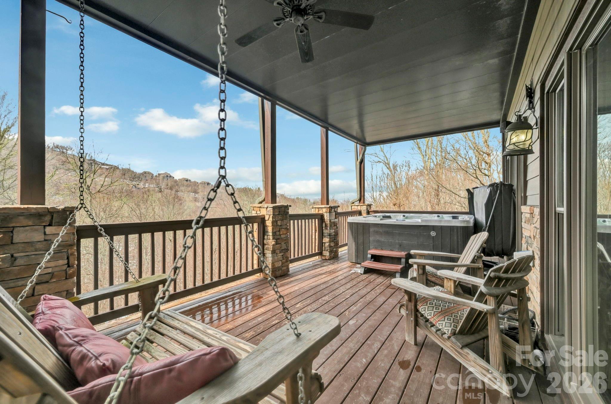 1226 Grouse Moor Drive — Sugar Mountain