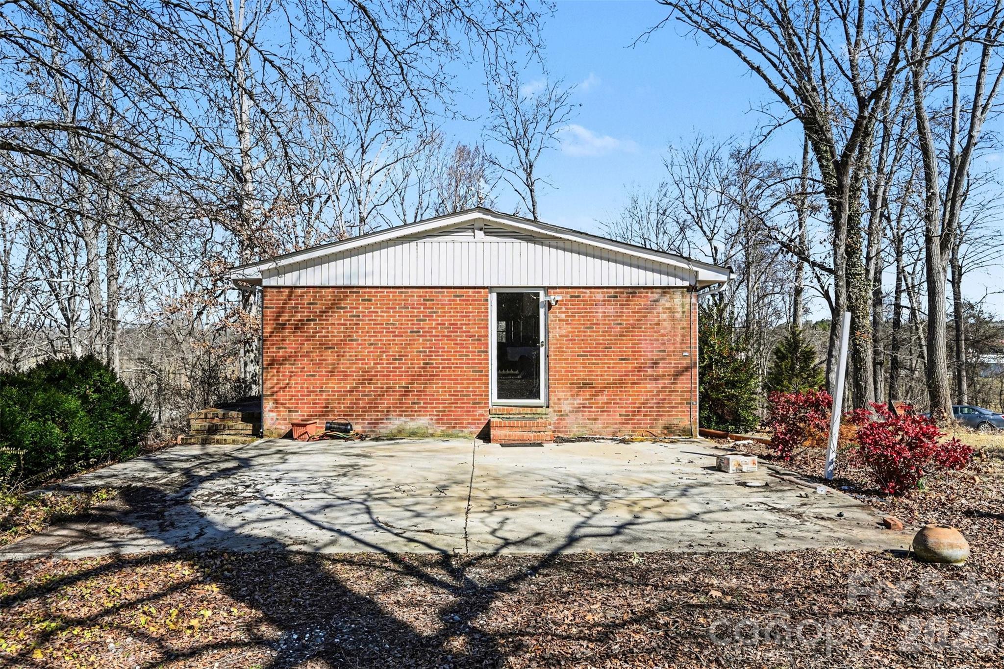 4650 Windy Road — Concord