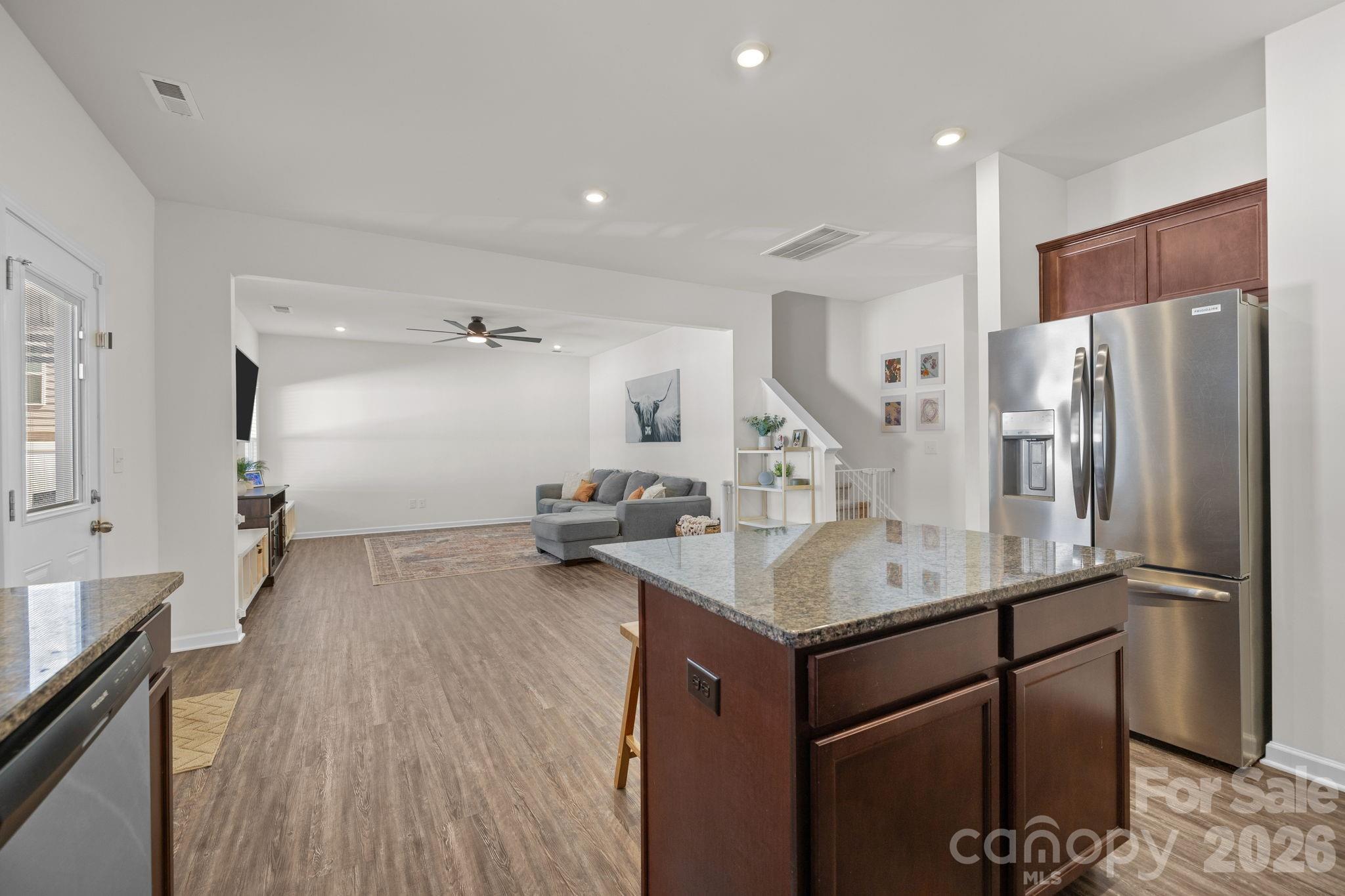 172 Park View Drive — Stanfield