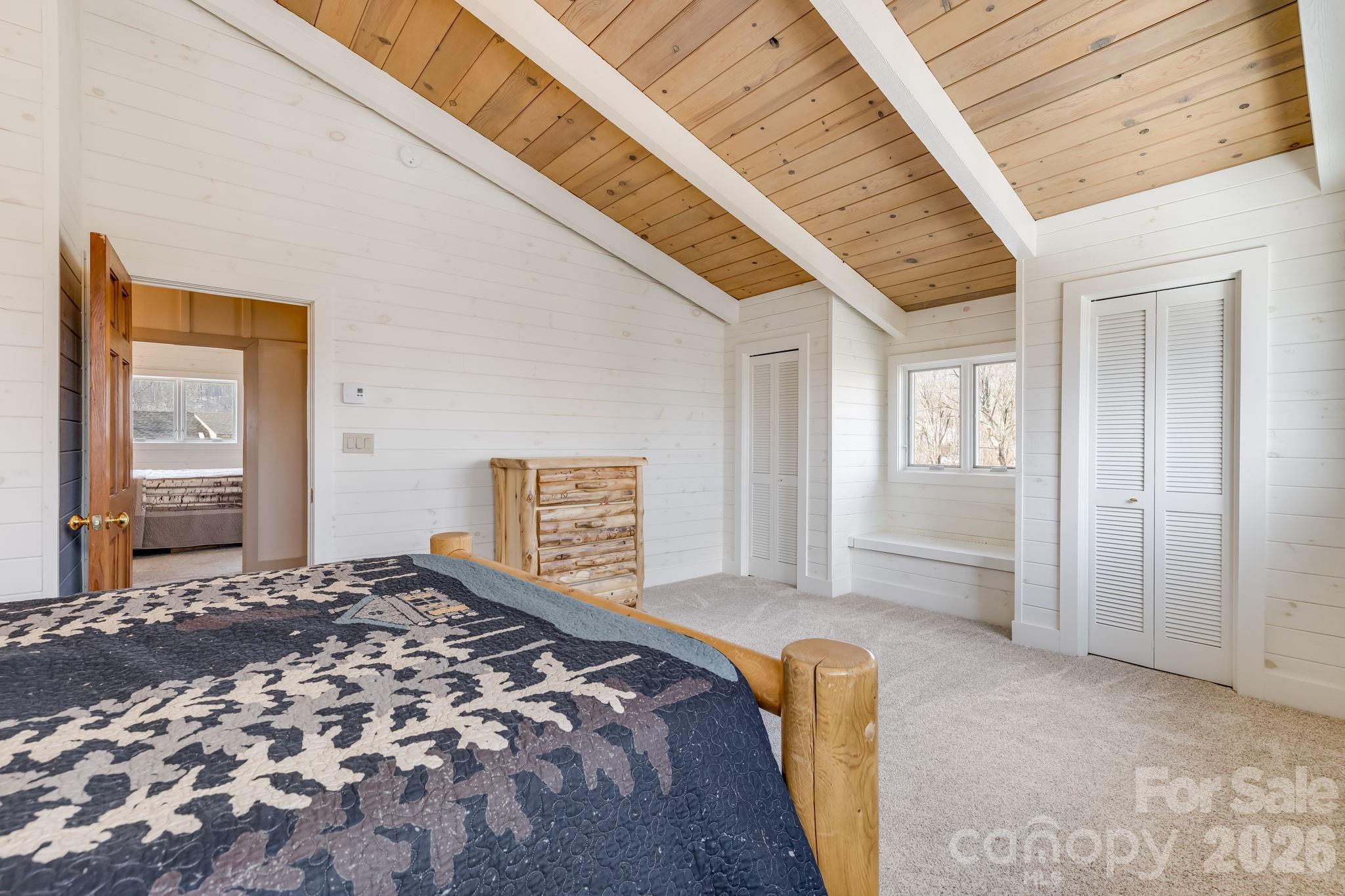 301 Highland Circle — Sugar Mountain