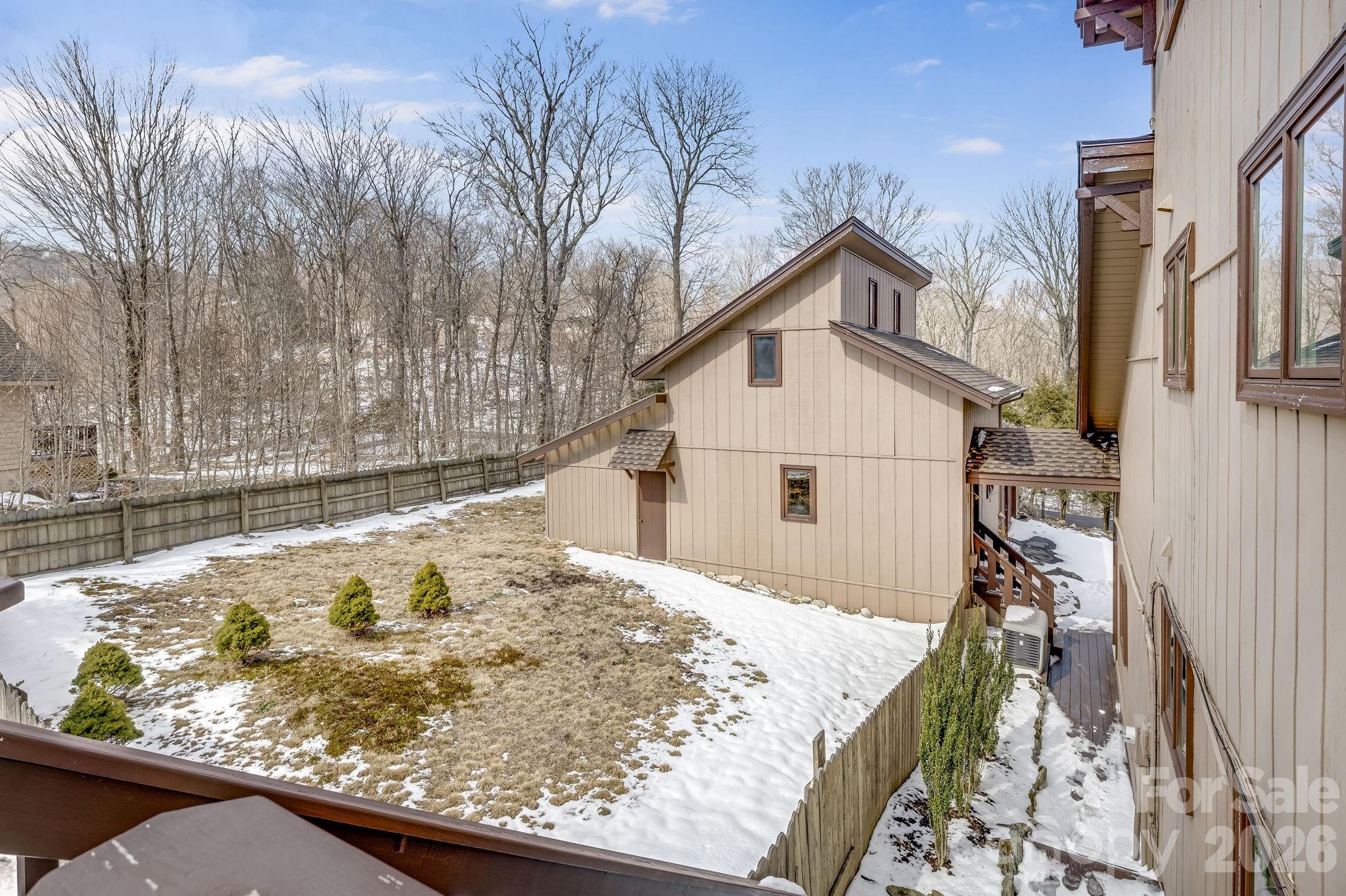 301 Highland Circle — Sugar Mountain