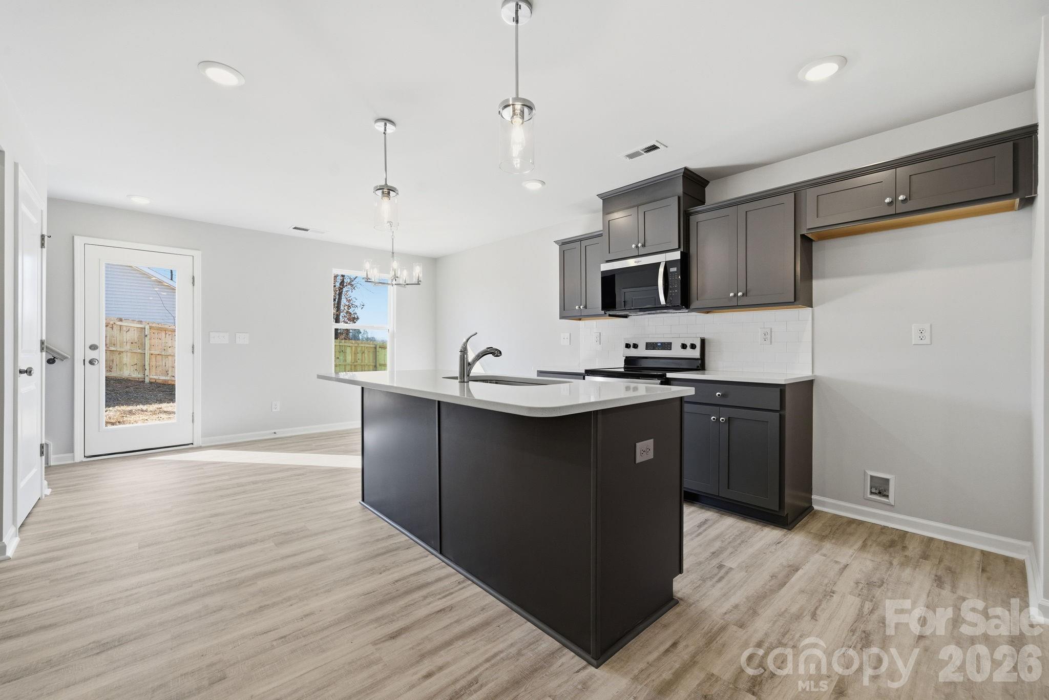 935 Wallace Street — Statesville