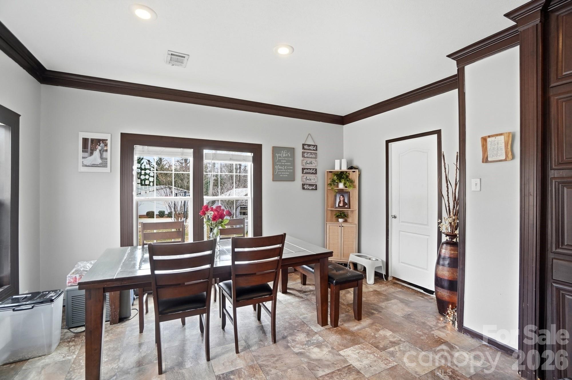 158 Cooks Lake Road — Gastonia