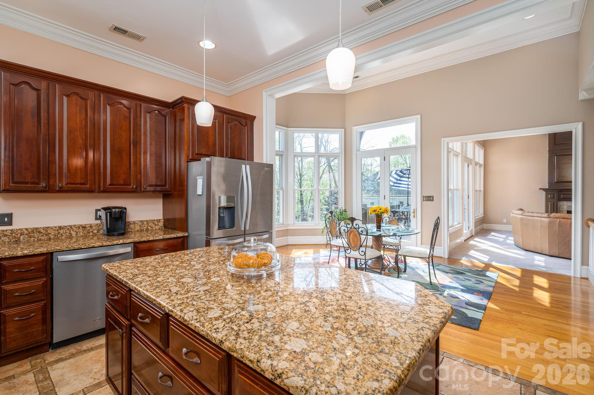 103 Shelter Cove Lane — Mooresville