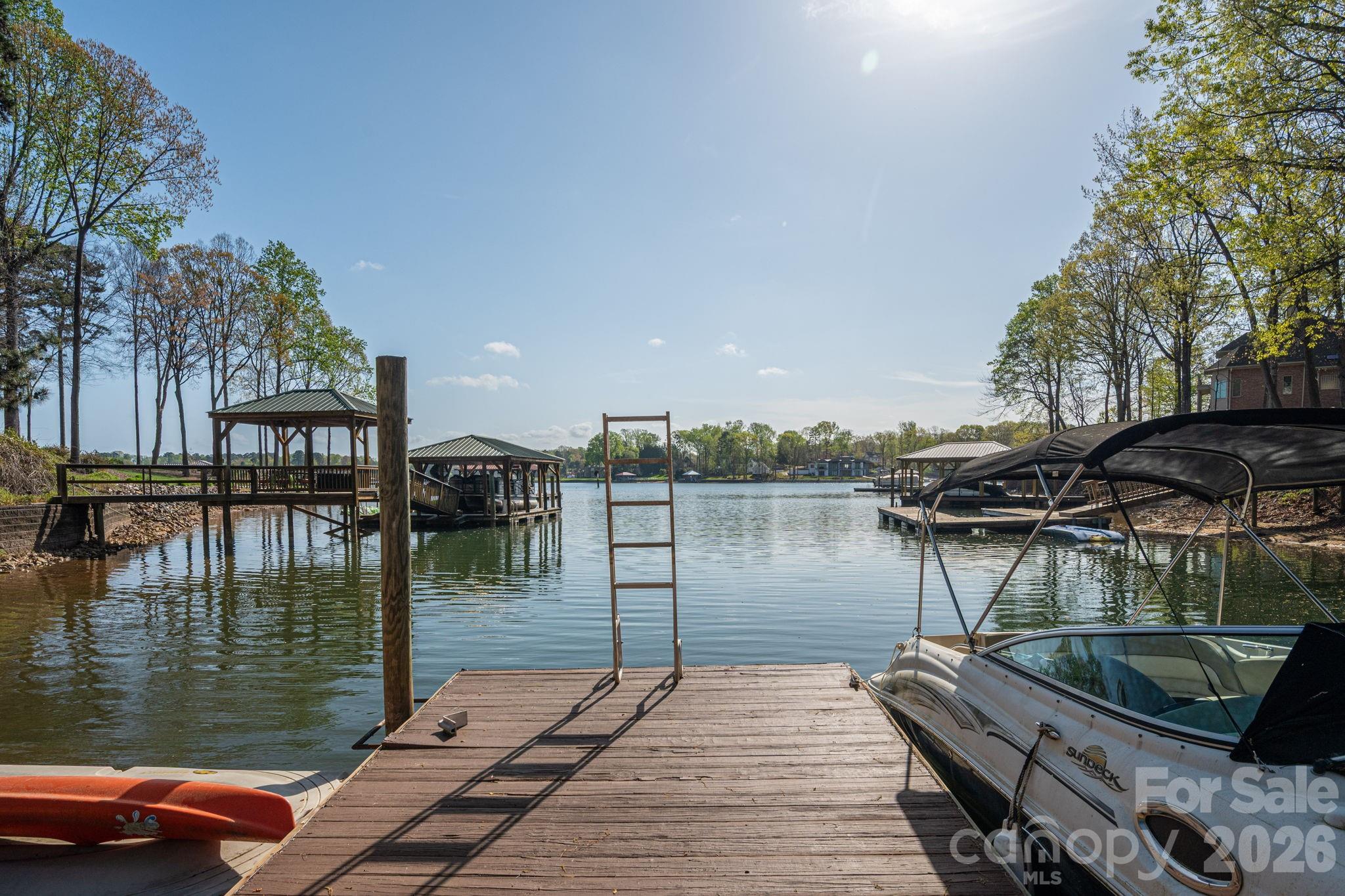 103 Shelter Cove Lane — Mooresville
