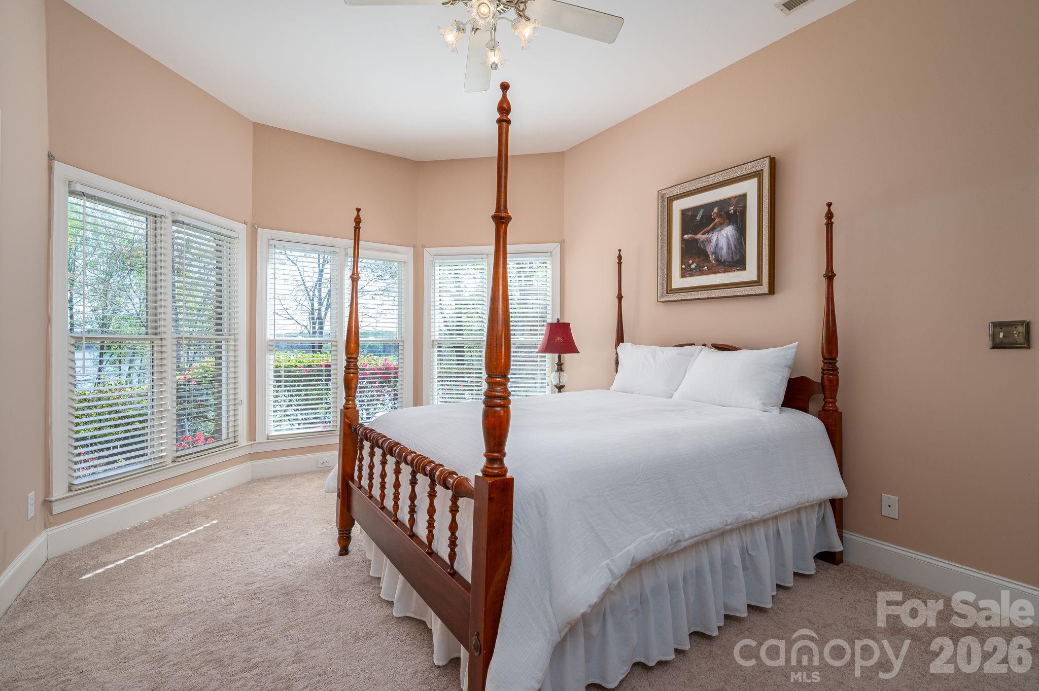 103 Shelter Cove Lane — Mooresville
