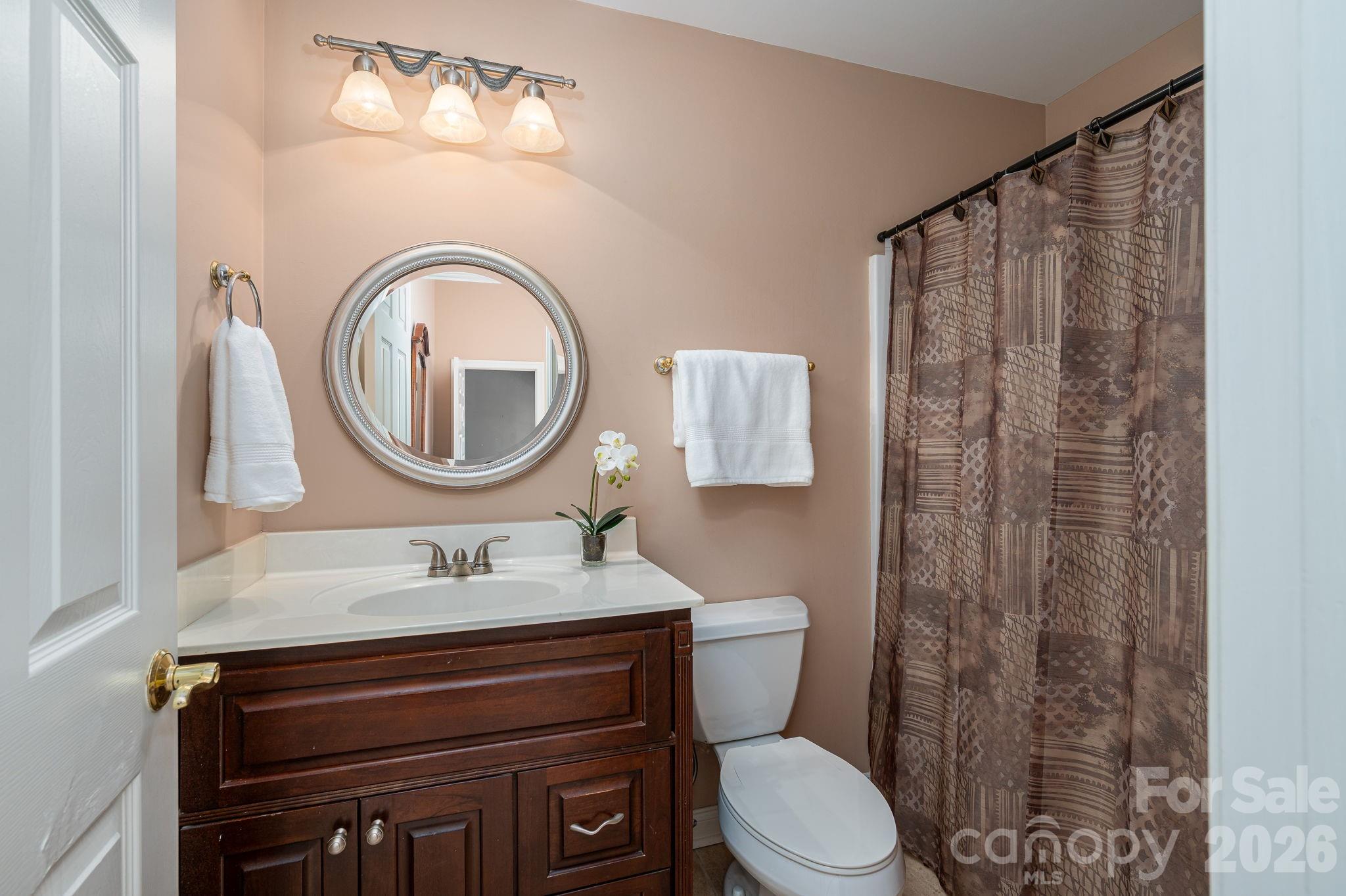 103 Shelter Cove Lane — Mooresville