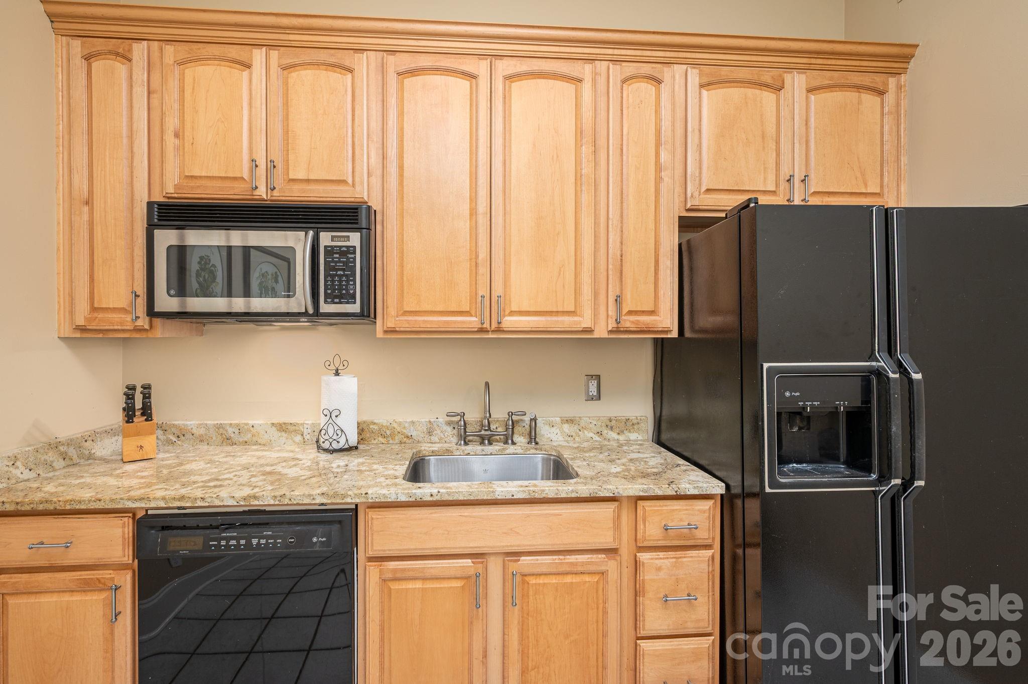 103 Shelter Cove Lane — Mooresville