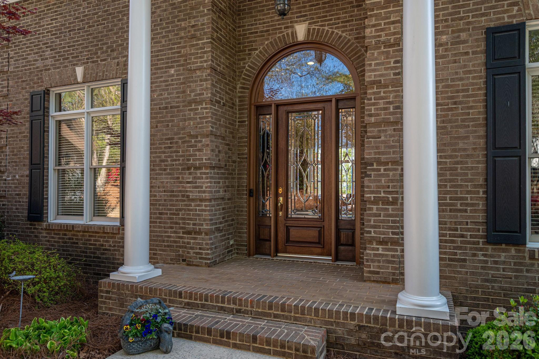 103 Shelter Cove Lane — Mooresville