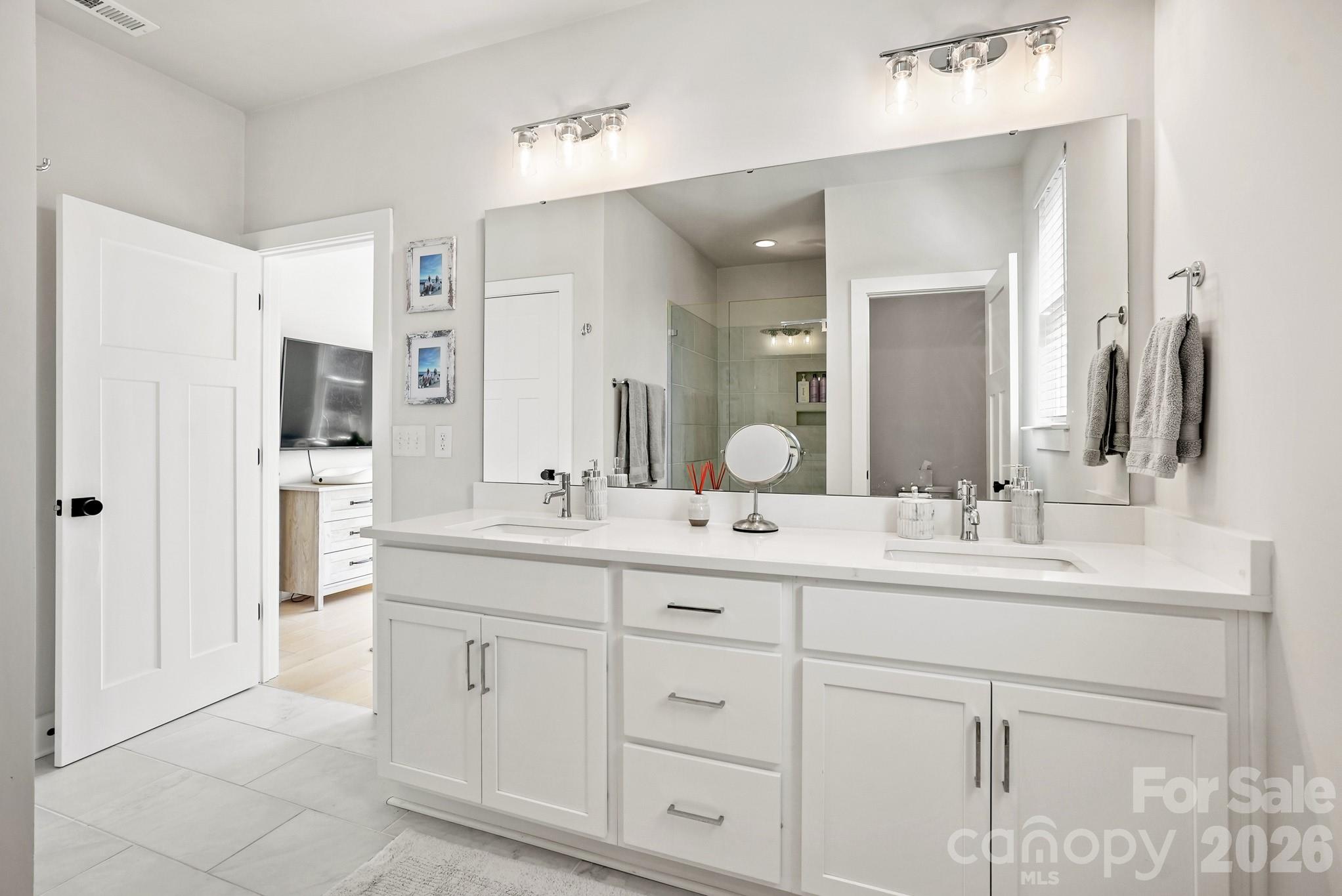 6021 Irwins Branch Drive — Charlotte