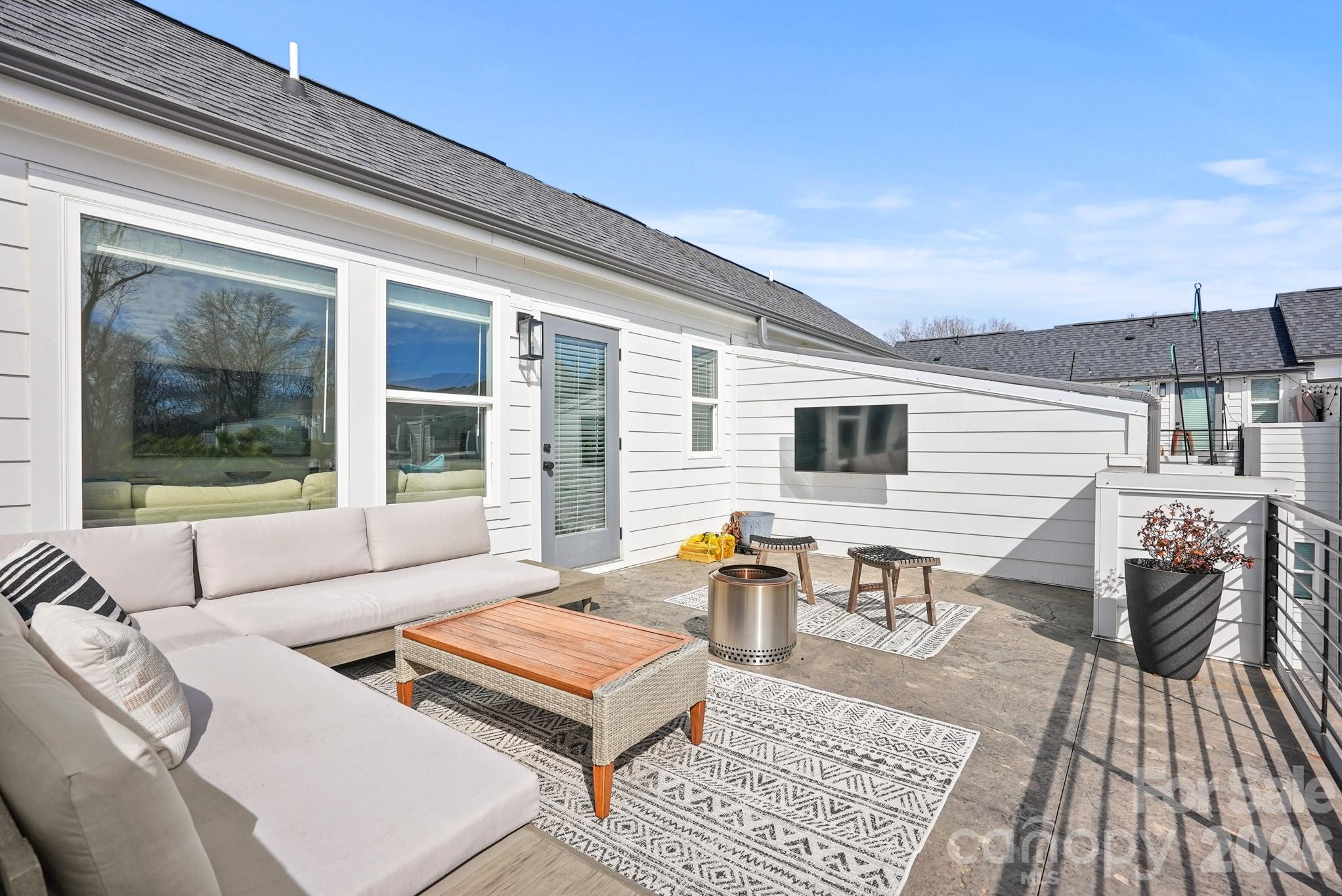 6021 Irwins Branch Drive — Charlotte