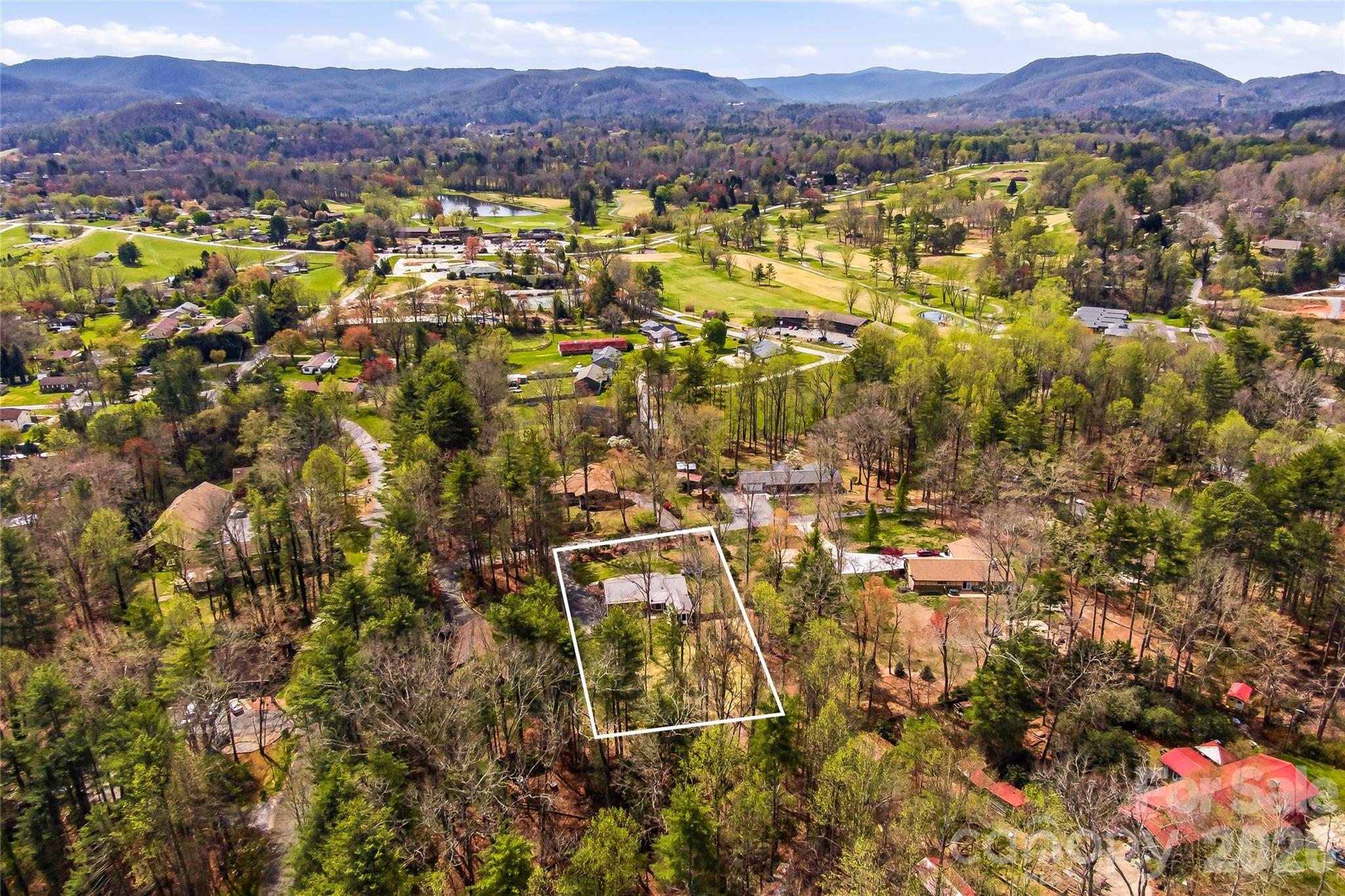 32 W Ashley Place — Etowah