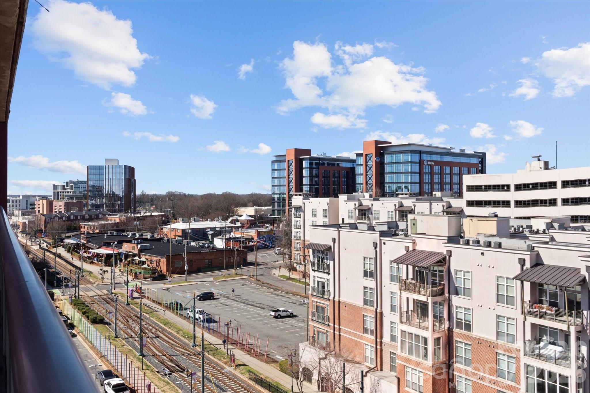 315 Arlington Avenue #906 — Charlotte