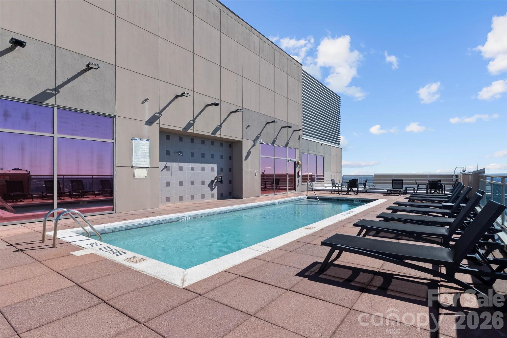 315 Arlington Avenue #906 — Charlotte