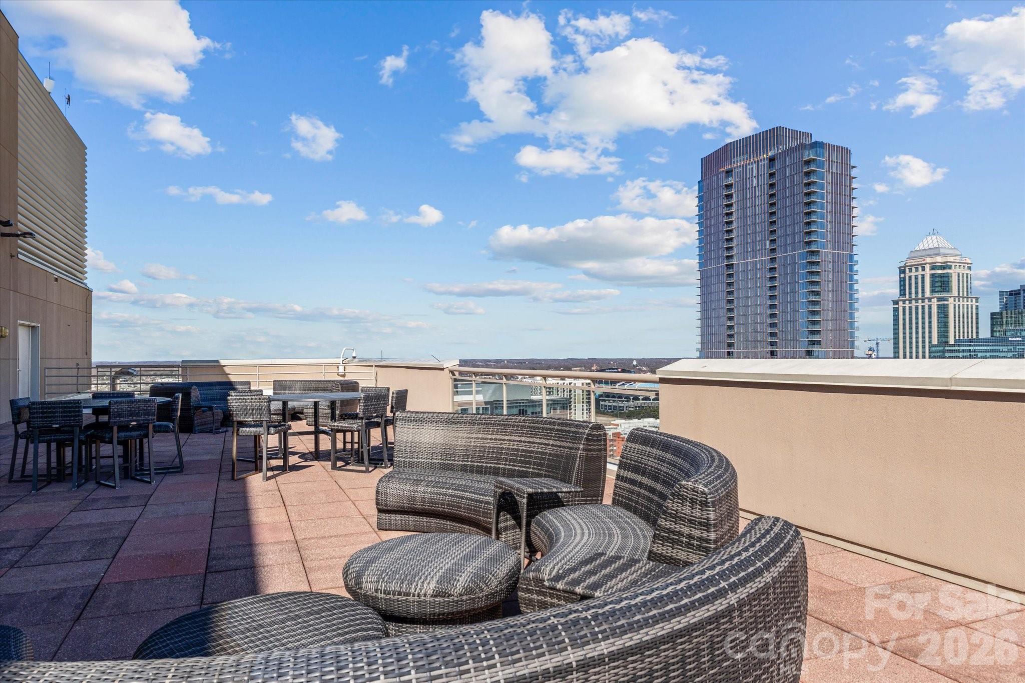 315 Arlington Avenue #906 — Charlotte