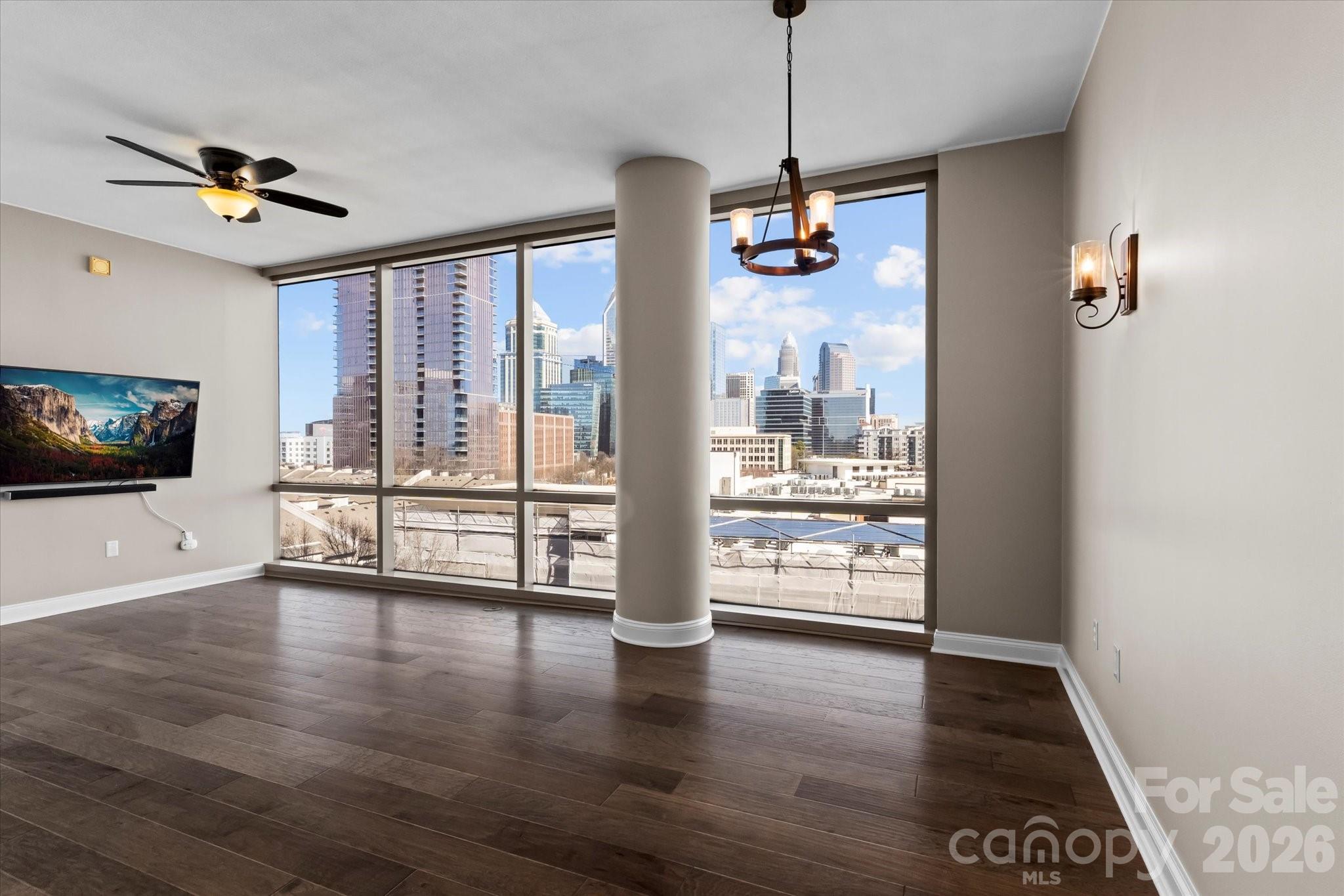 315 Arlington Avenue #906 — Charlotte