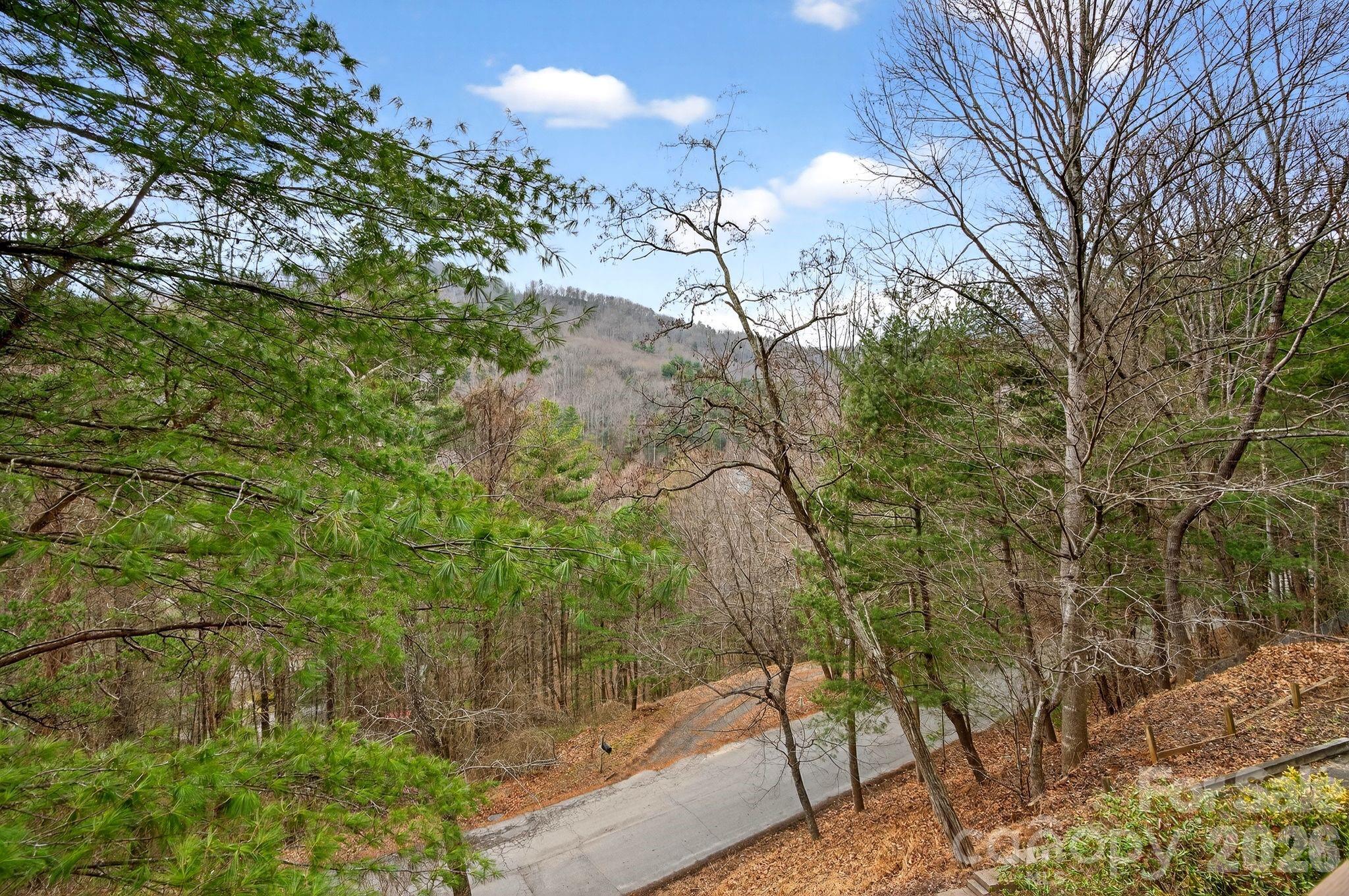 63 Independence Boulevard — Asheville