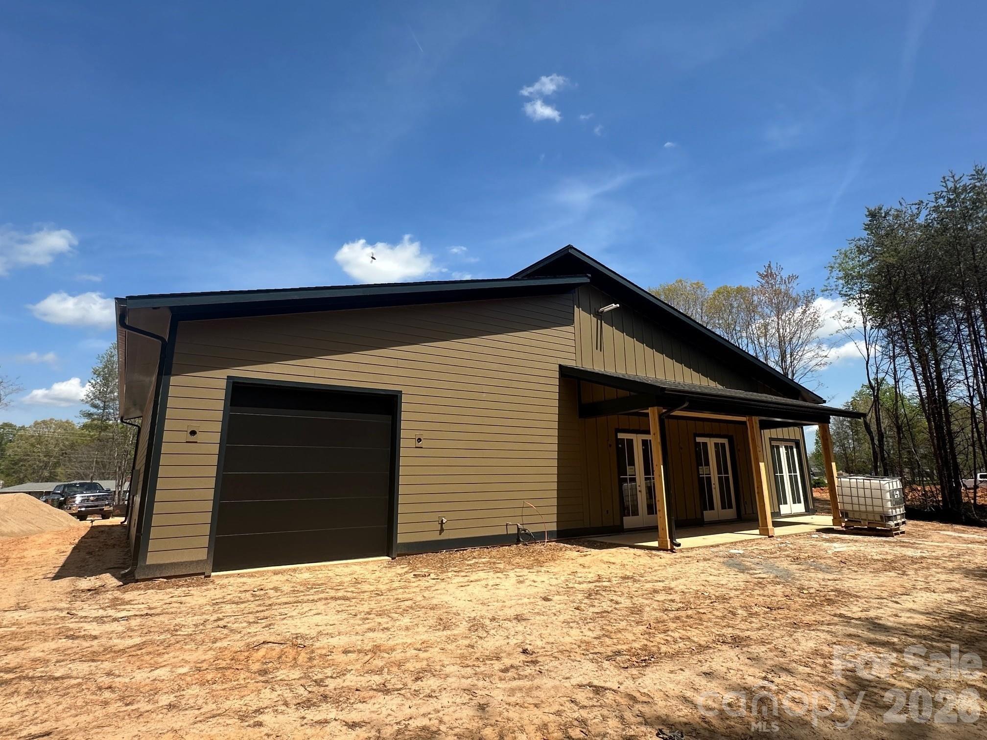 7501 Sherrills Ford Road — Sherrills Ford