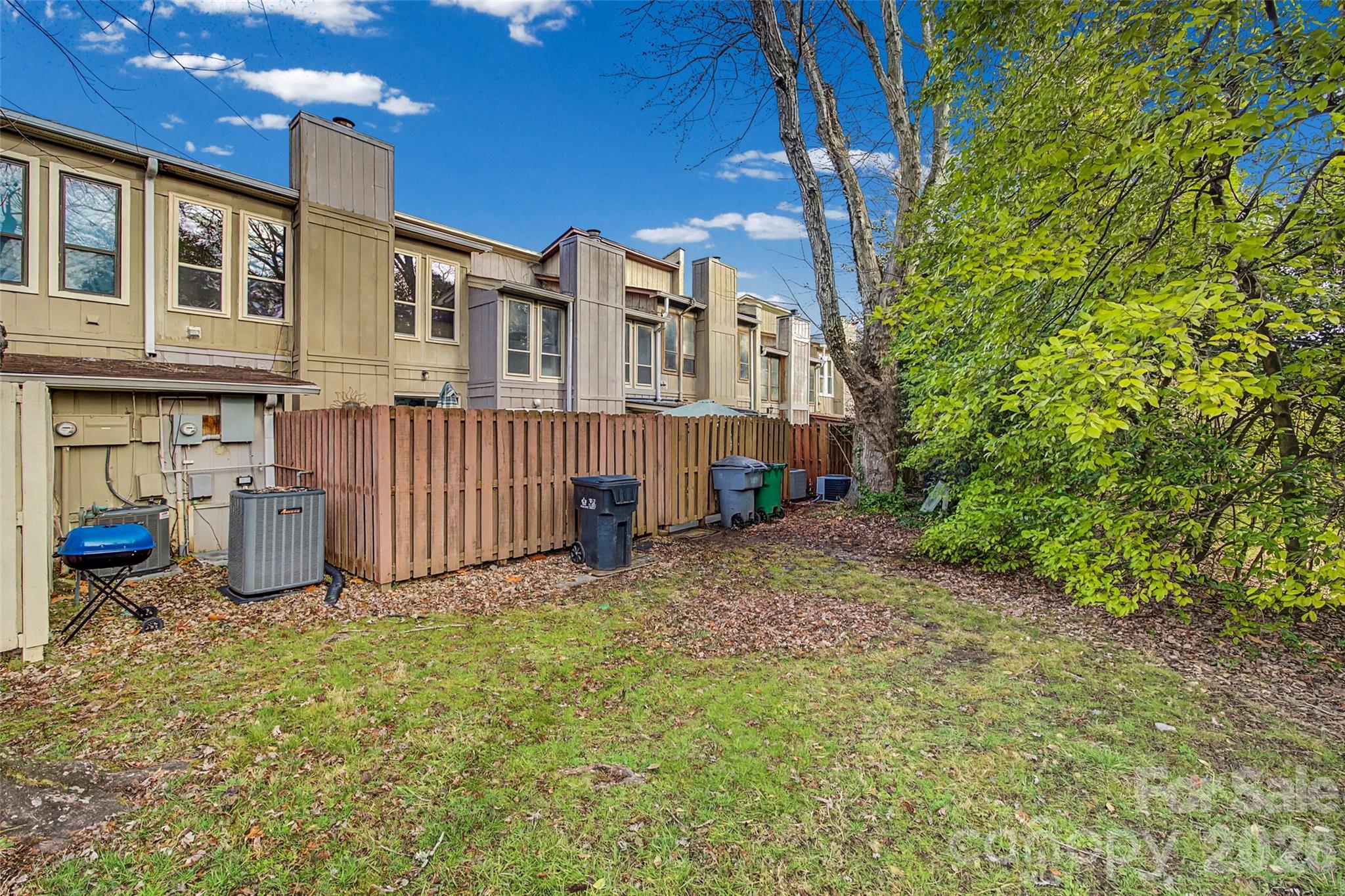 7911 Charter Oak Lane — Charlotte