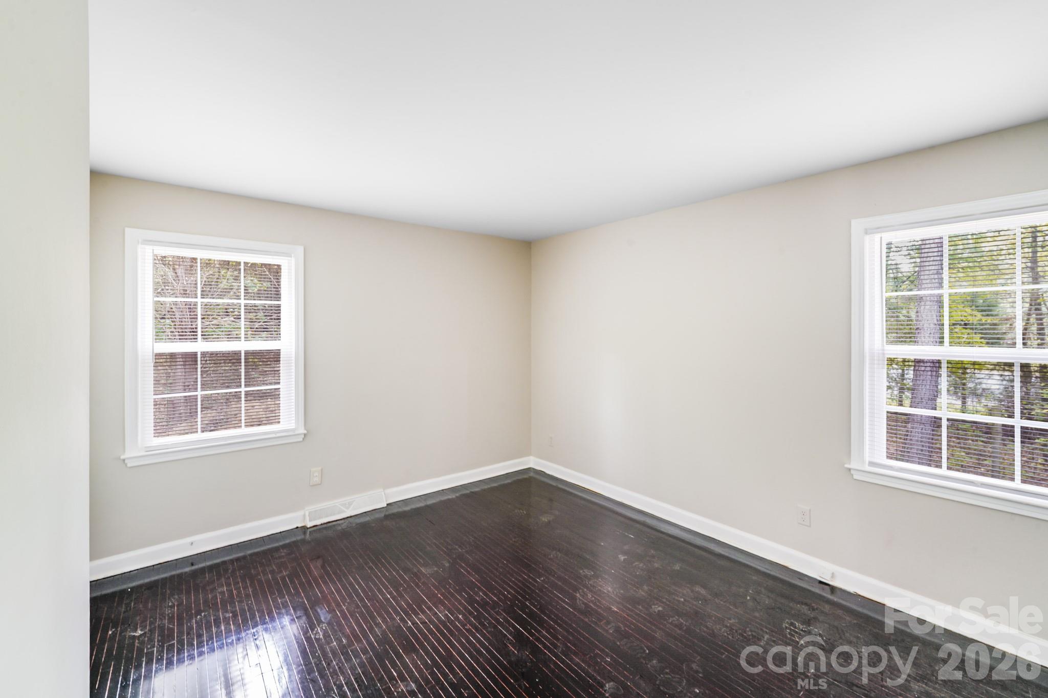 8337 Reedy Creek Road — Charlotte