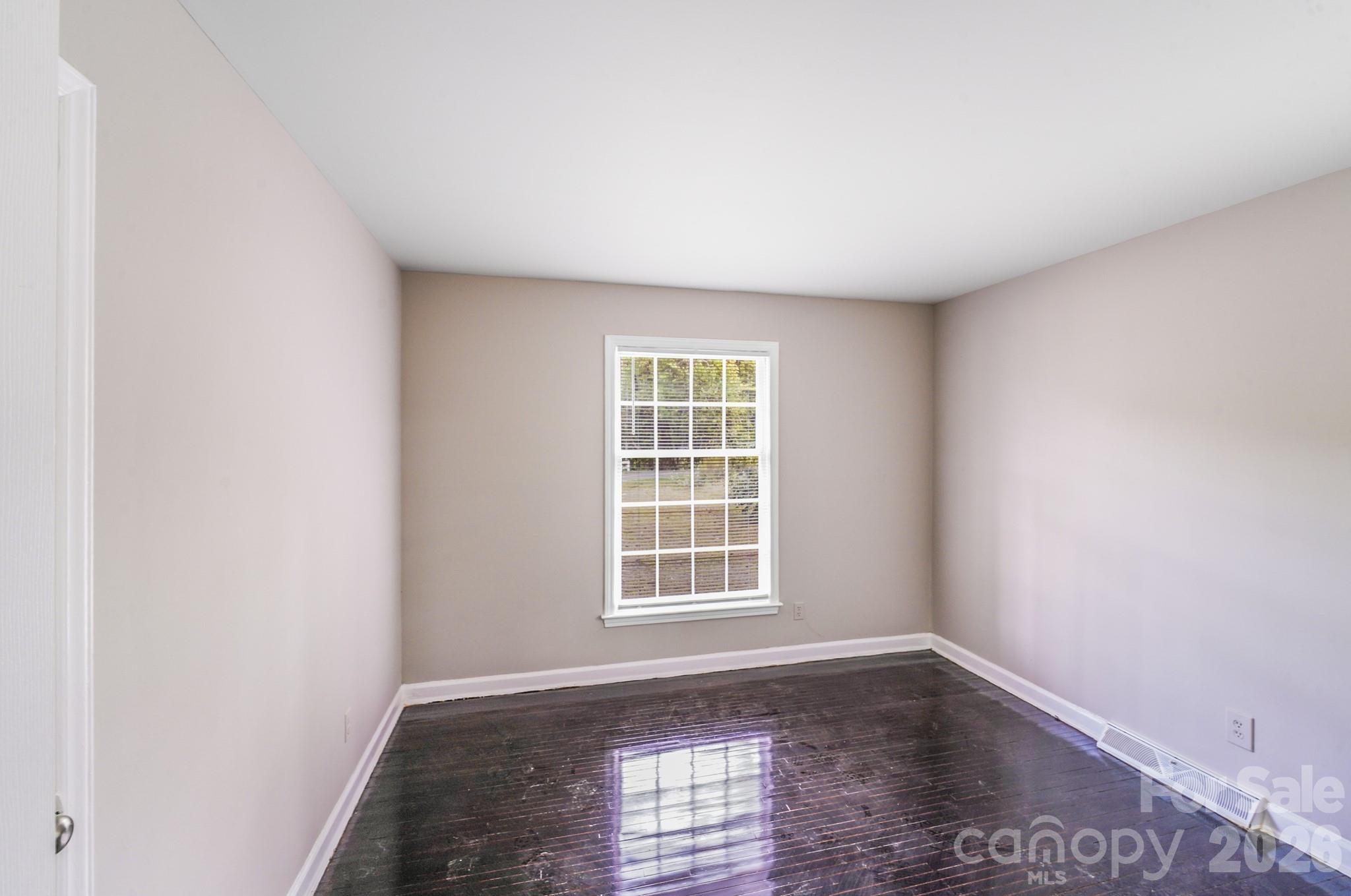 8337 Reedy Creek Road — Charlotte