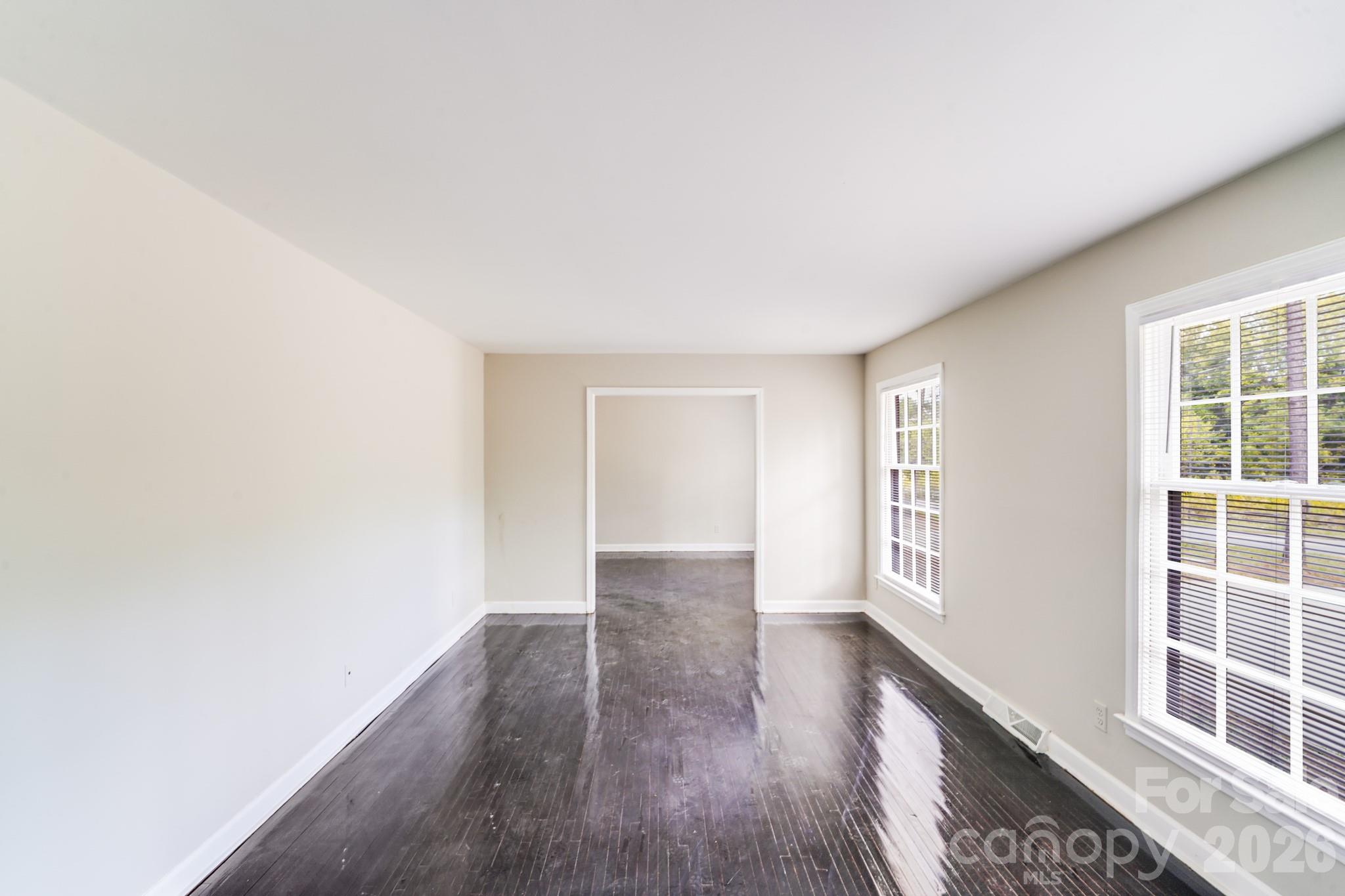 8337 Reedy Creek Road — Charlotte