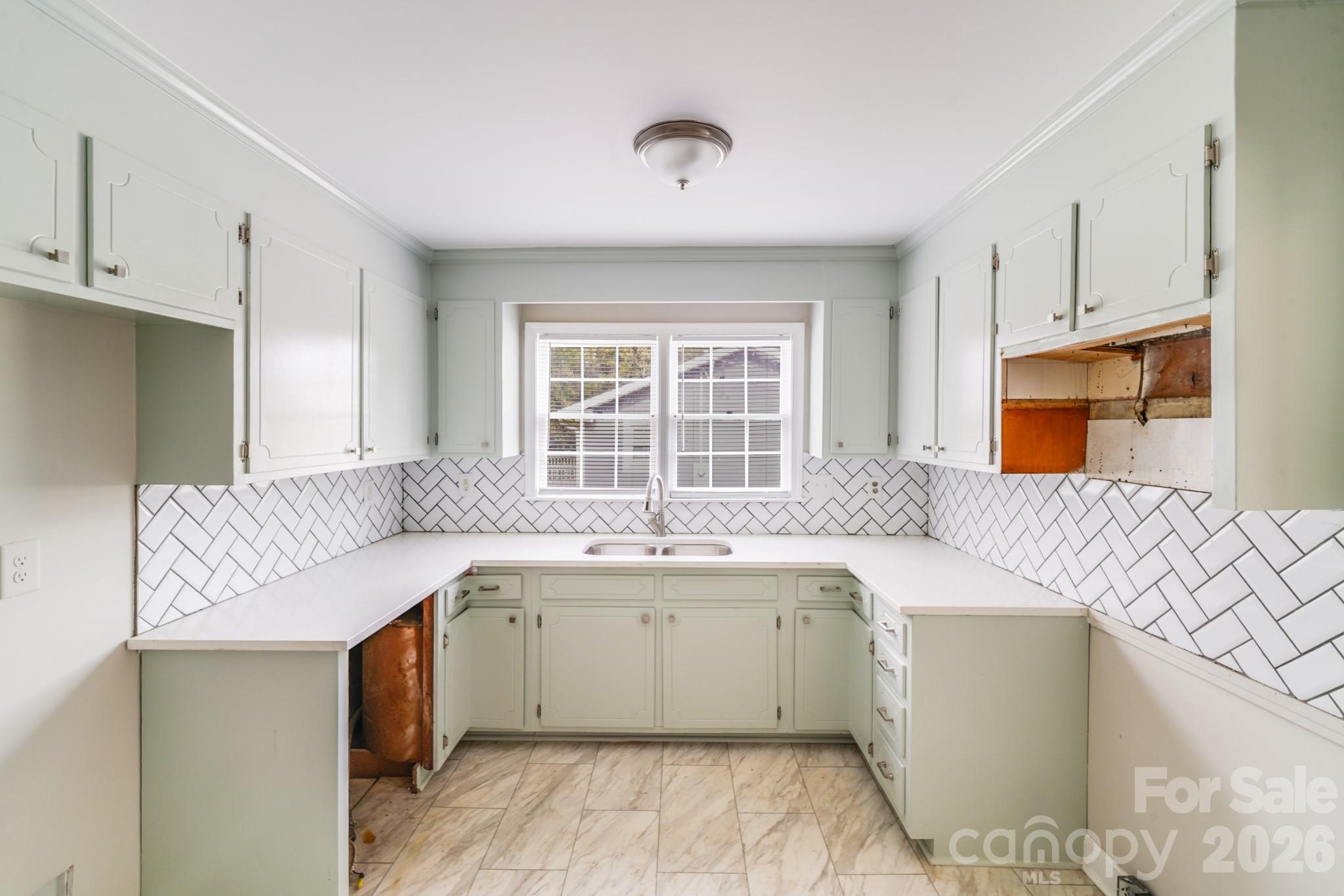8337 Reedy Creek Road — Charlotte