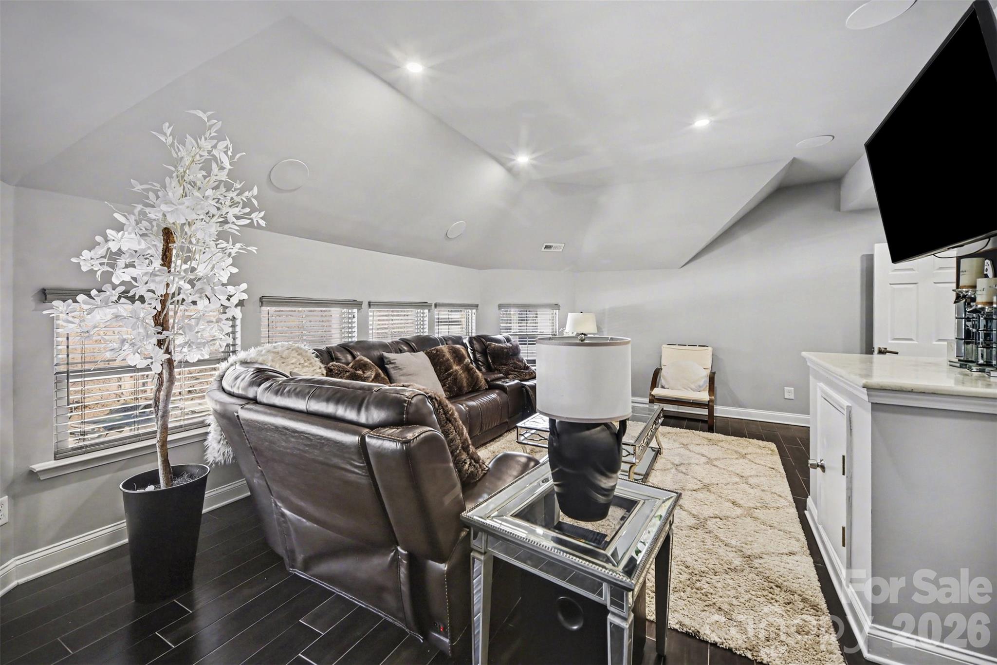 14832 Brighton Place — Charlotte