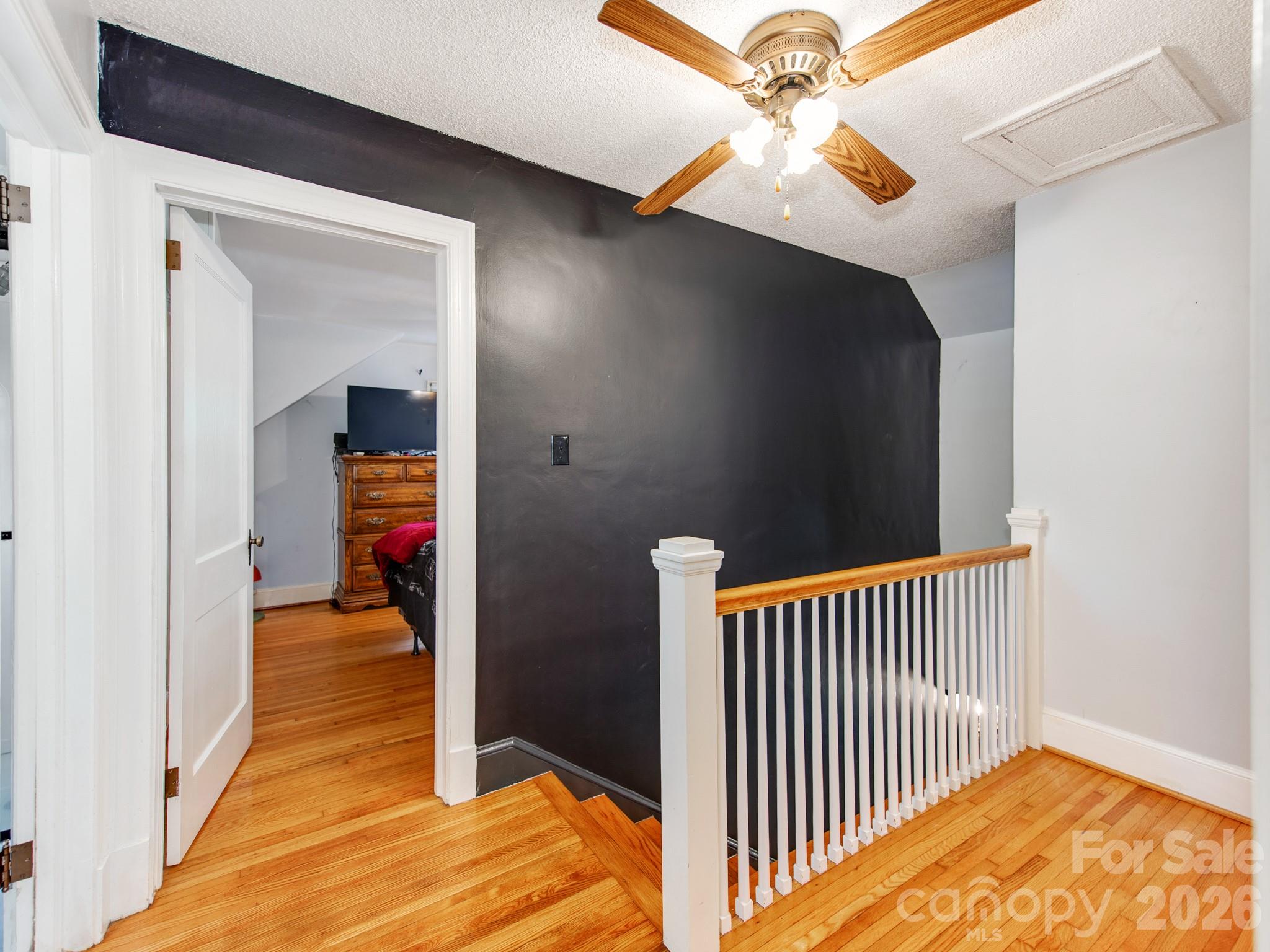 1209 Oakwood Avenue — Gastonia