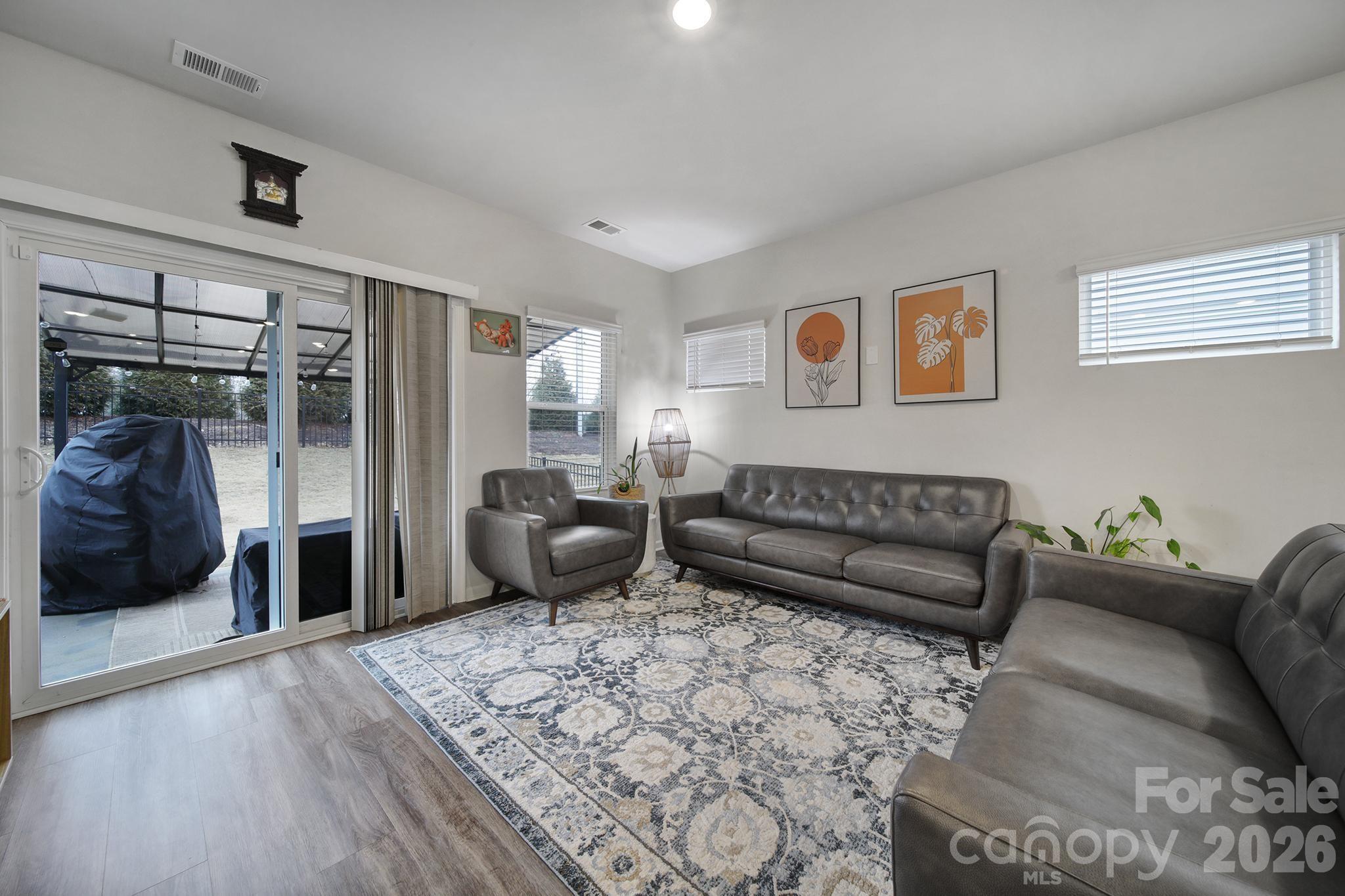 3900 Backwater Street — Concord