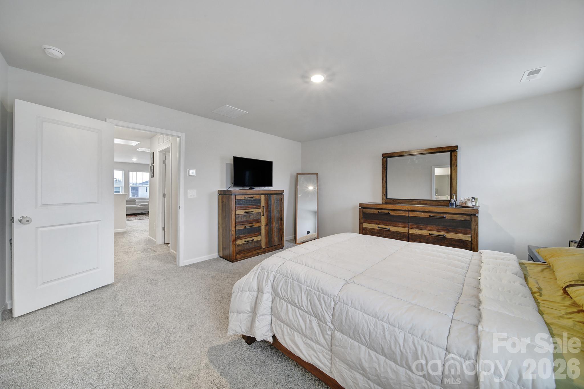 3900 Backwater Street — Concord