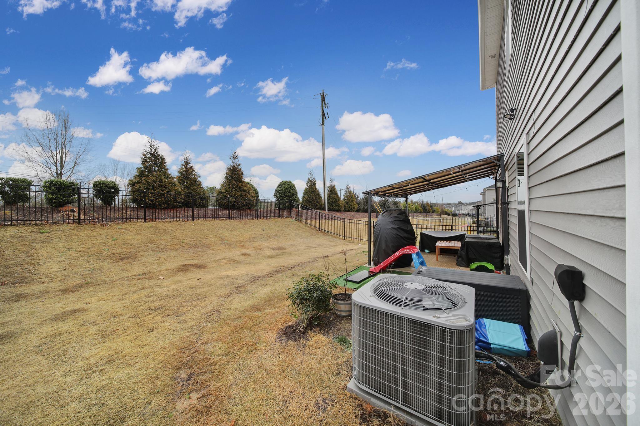3900 Backwater Street — Concord