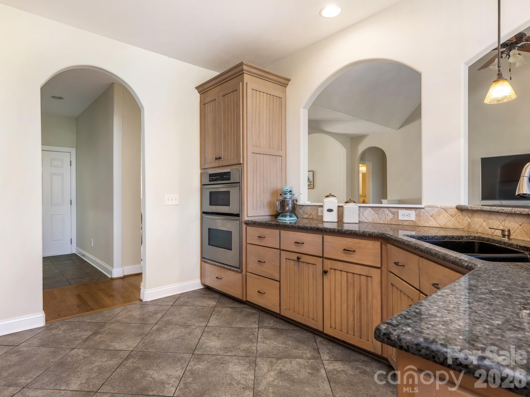 16160 Hopewell Church Road — Midland