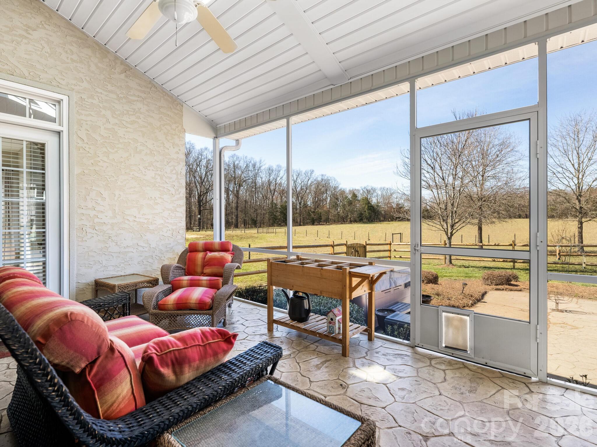 16160 Hopewell Church Road — Midland