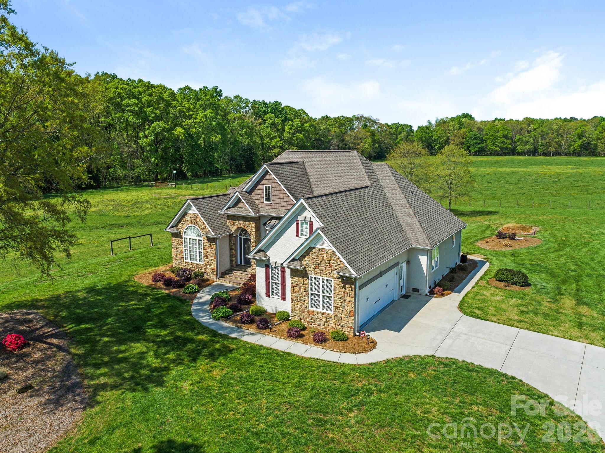 16160 Hopewell Church Road — Midland