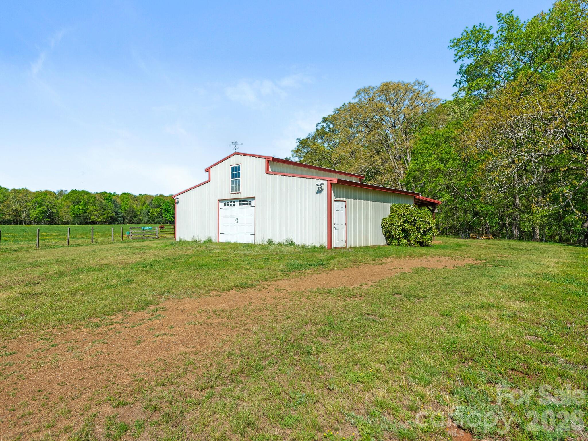16160 Hopewell Church Road — Midland