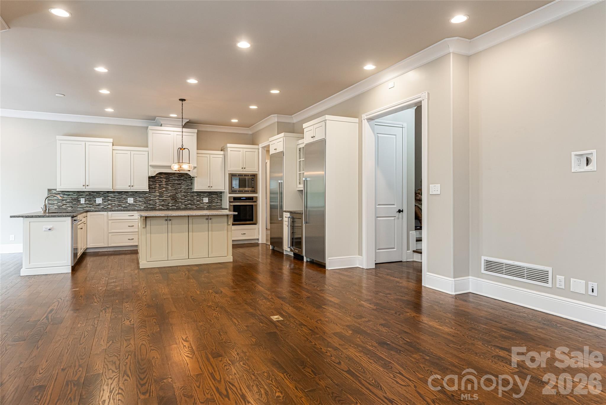 5 Cleftridge Court — Asheville